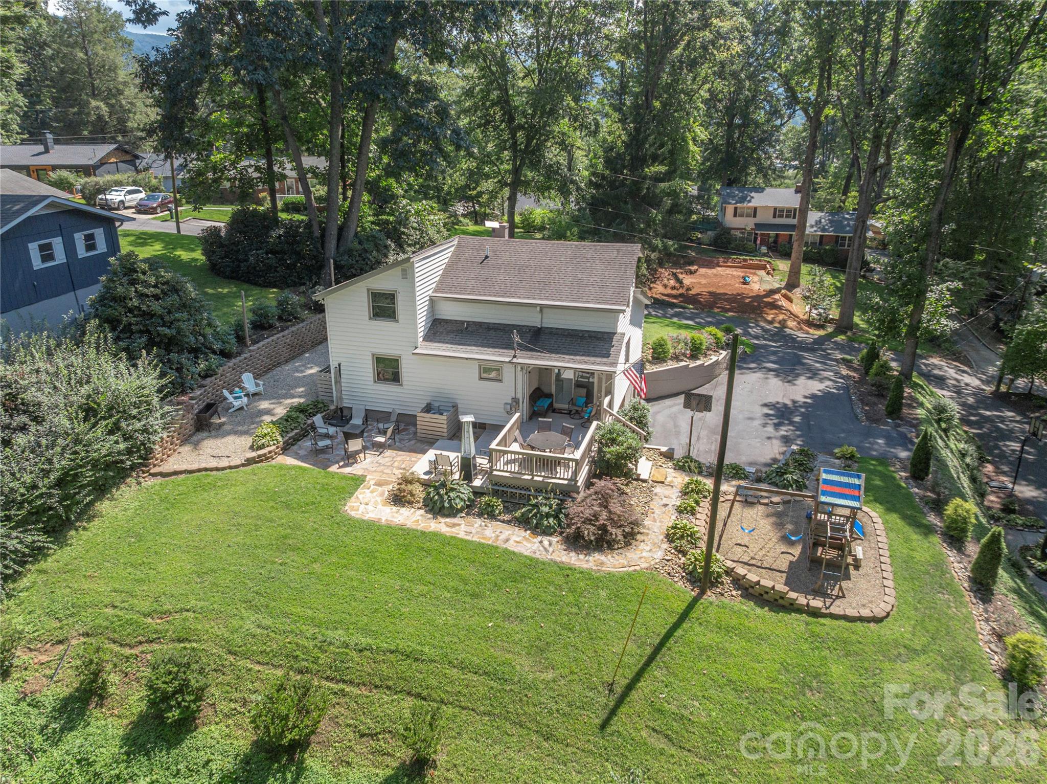 115 Hazelview Drive Property Photo 29