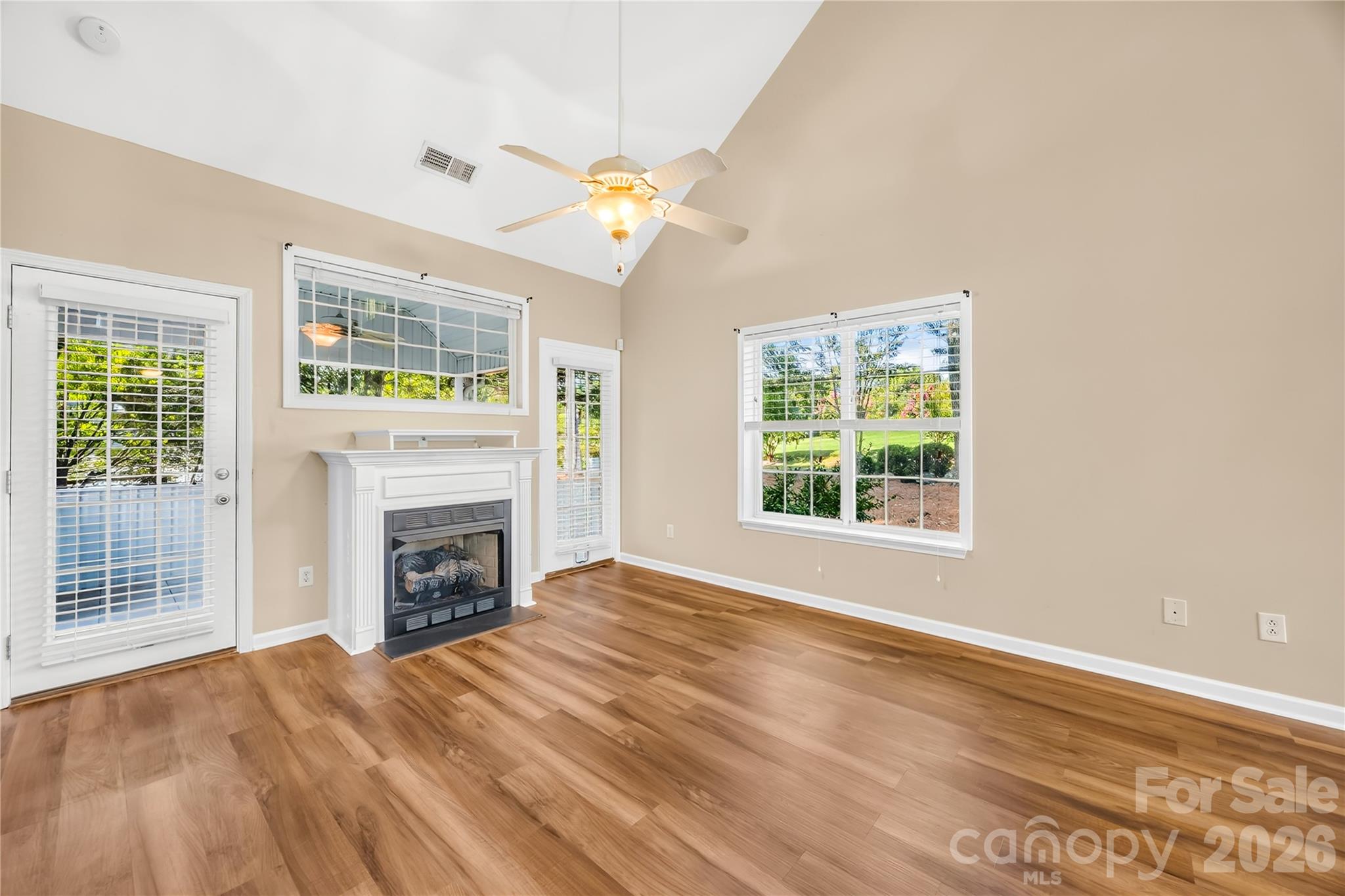 1429 Valann Farm Court Property Photo 5