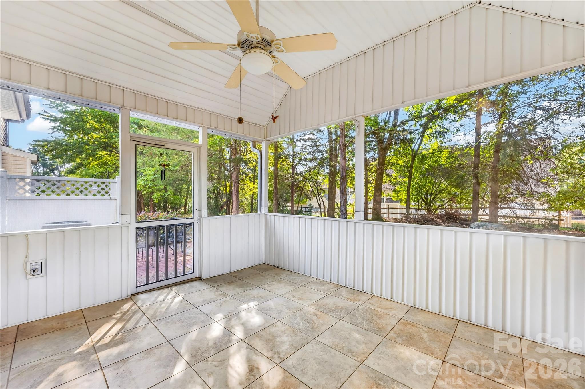 1429 Valann Farm Court Property Photo 32
