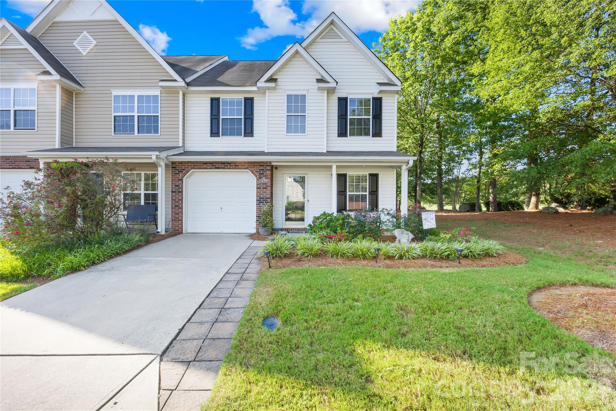 1429 Valann Farm Court Property Photo 35