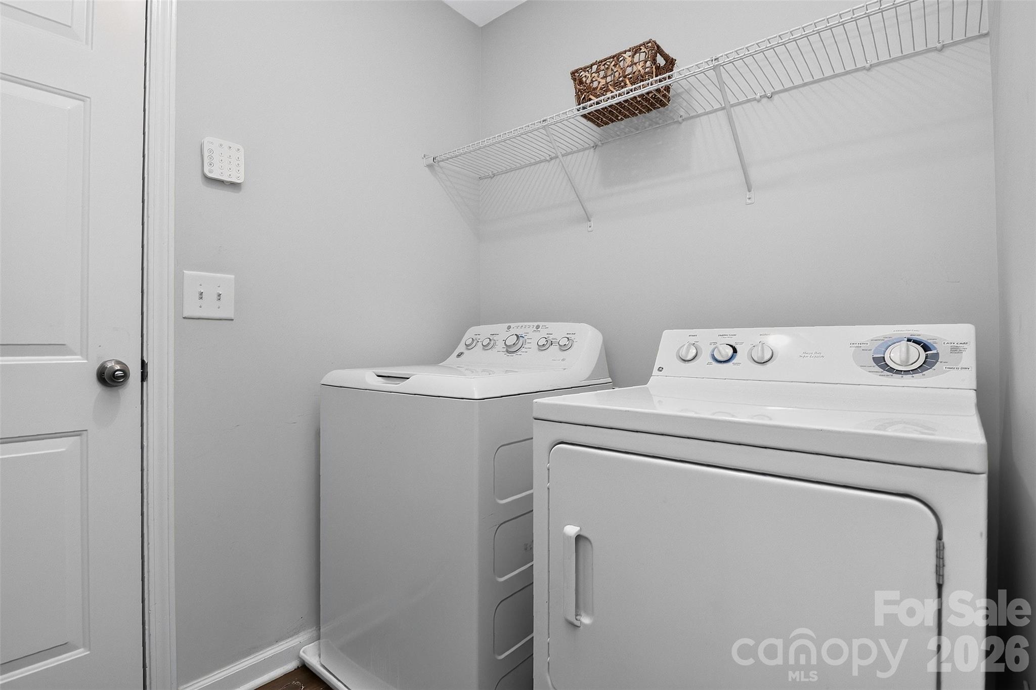1051 Ava Trail Lane Property Photo 35