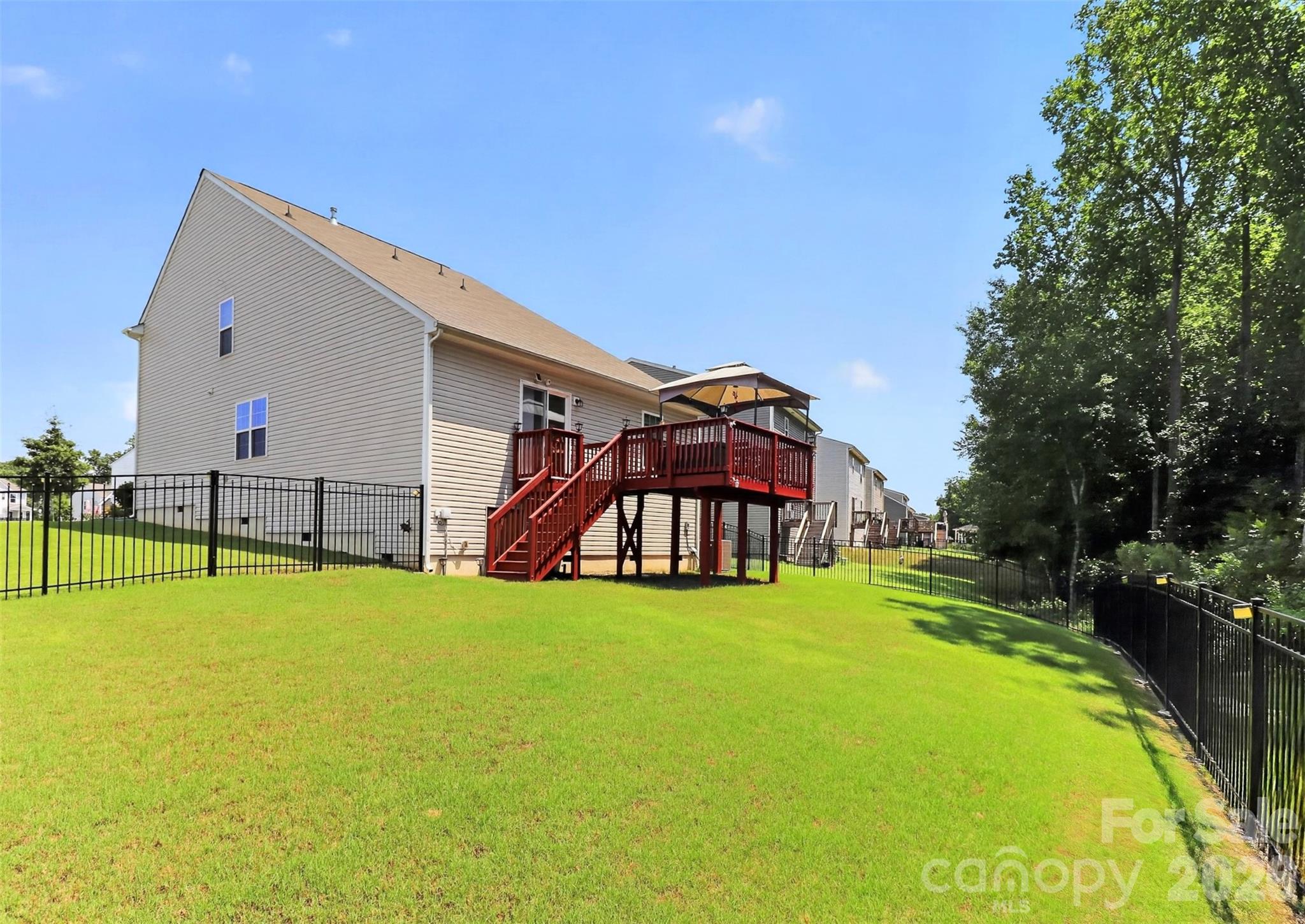 1051 Ava Trail Lane Property Photo 40