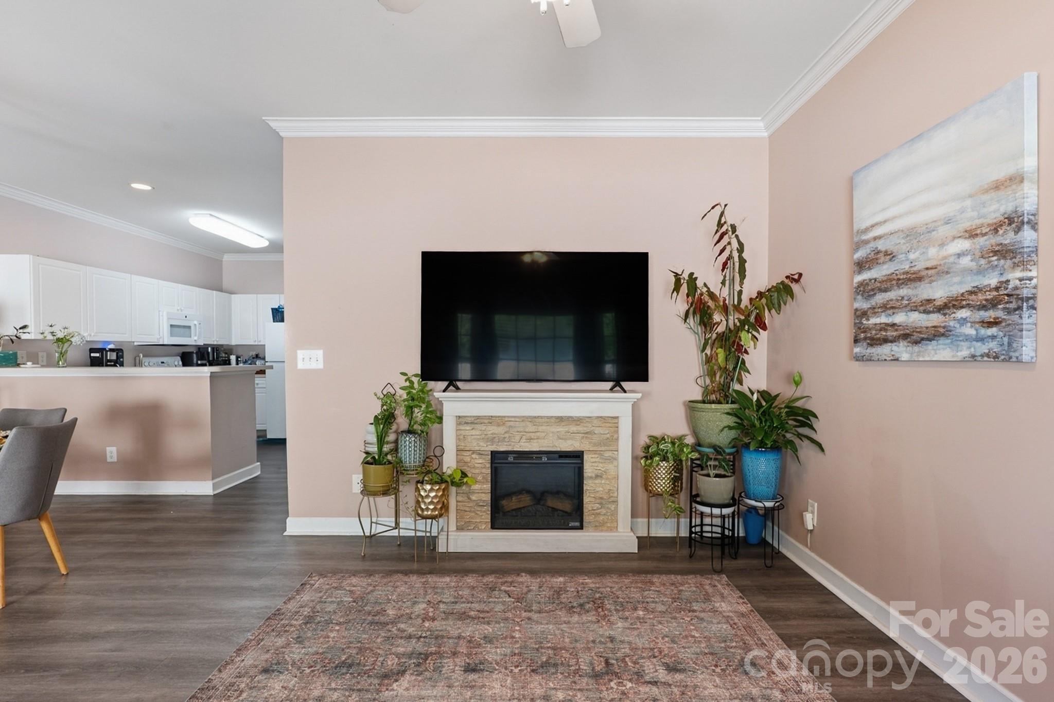 348 Valley Brook Lane Property Photo 12