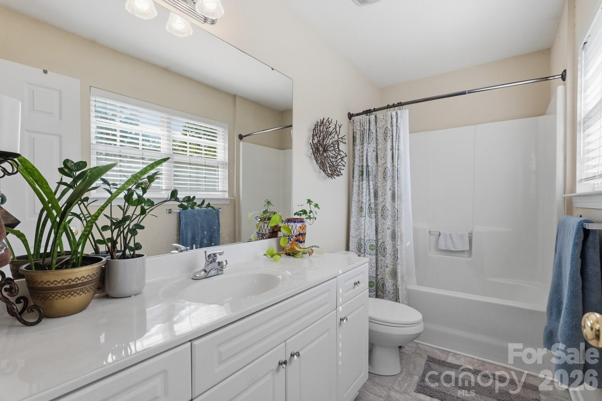 348 Valley Brook Lane Property Photo 15