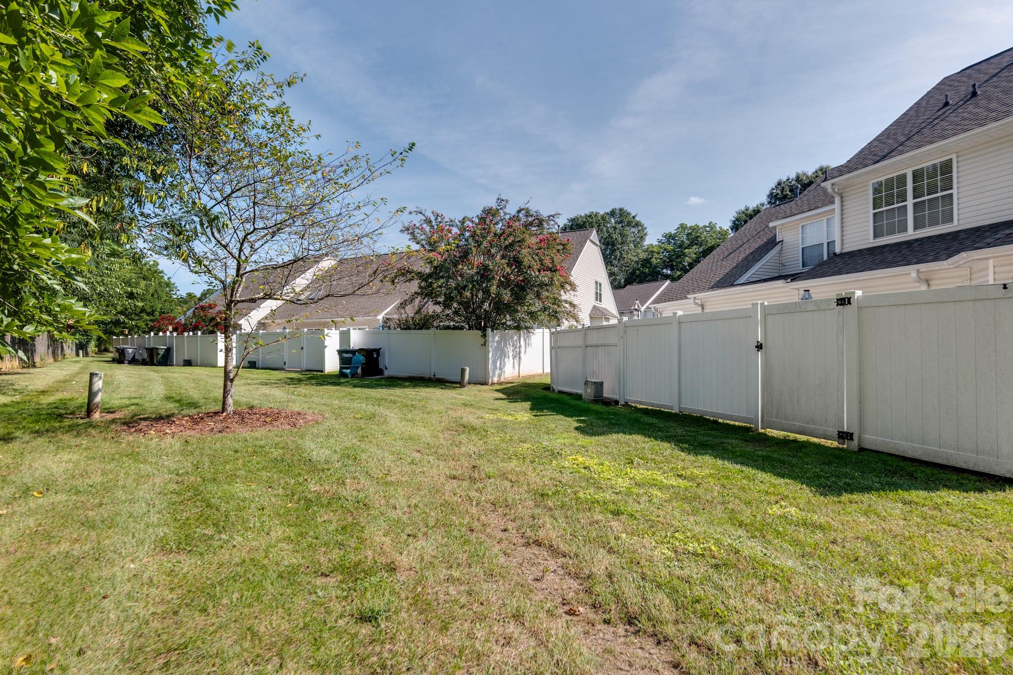 348 Valley Brook Lane Property Photo 20