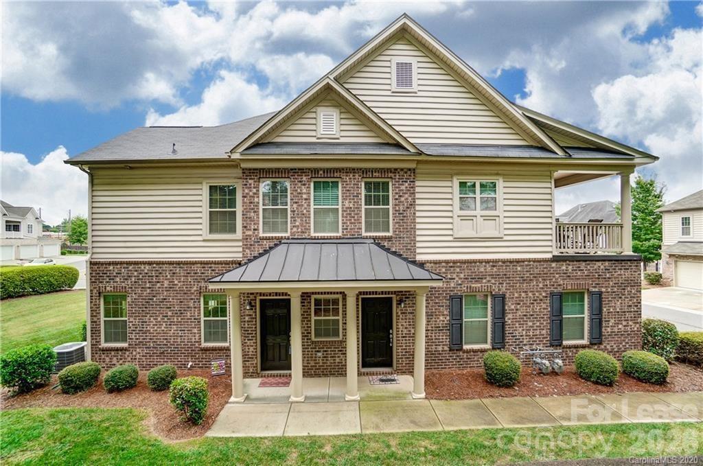 16718 Dolcetto Way Property Photo 1