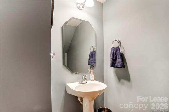 16718 Dolcetto Way Property Photo 20