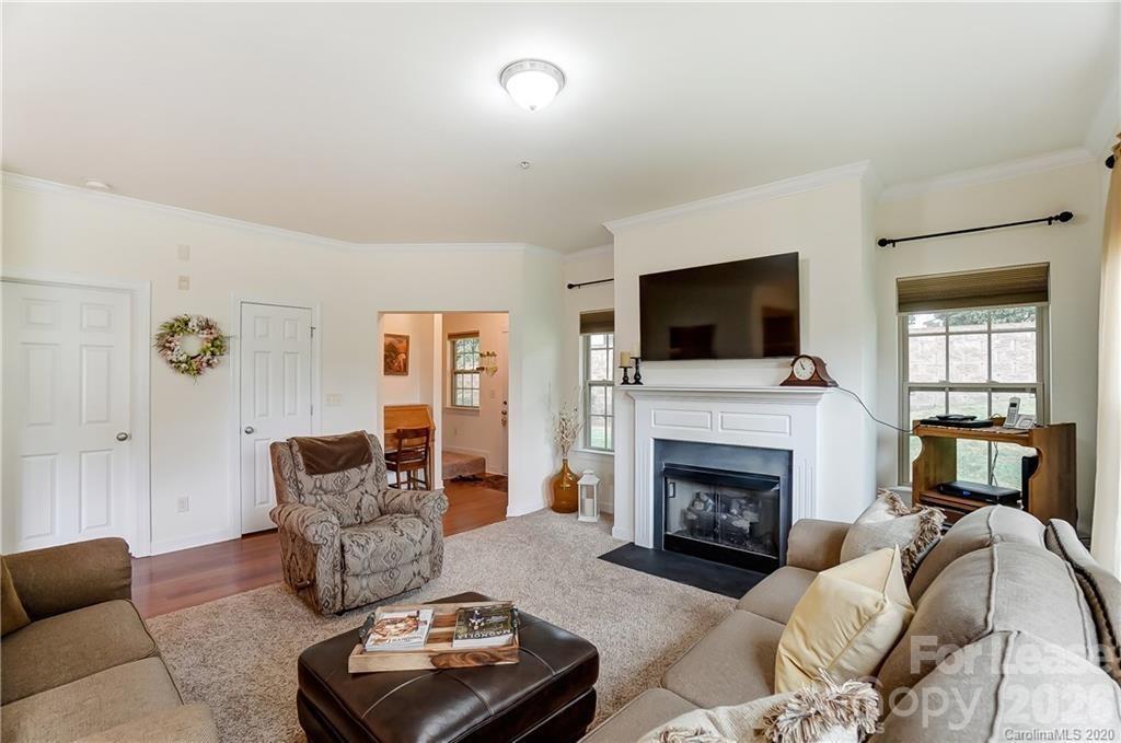 16718 Dolcetto Way Property Photo 30