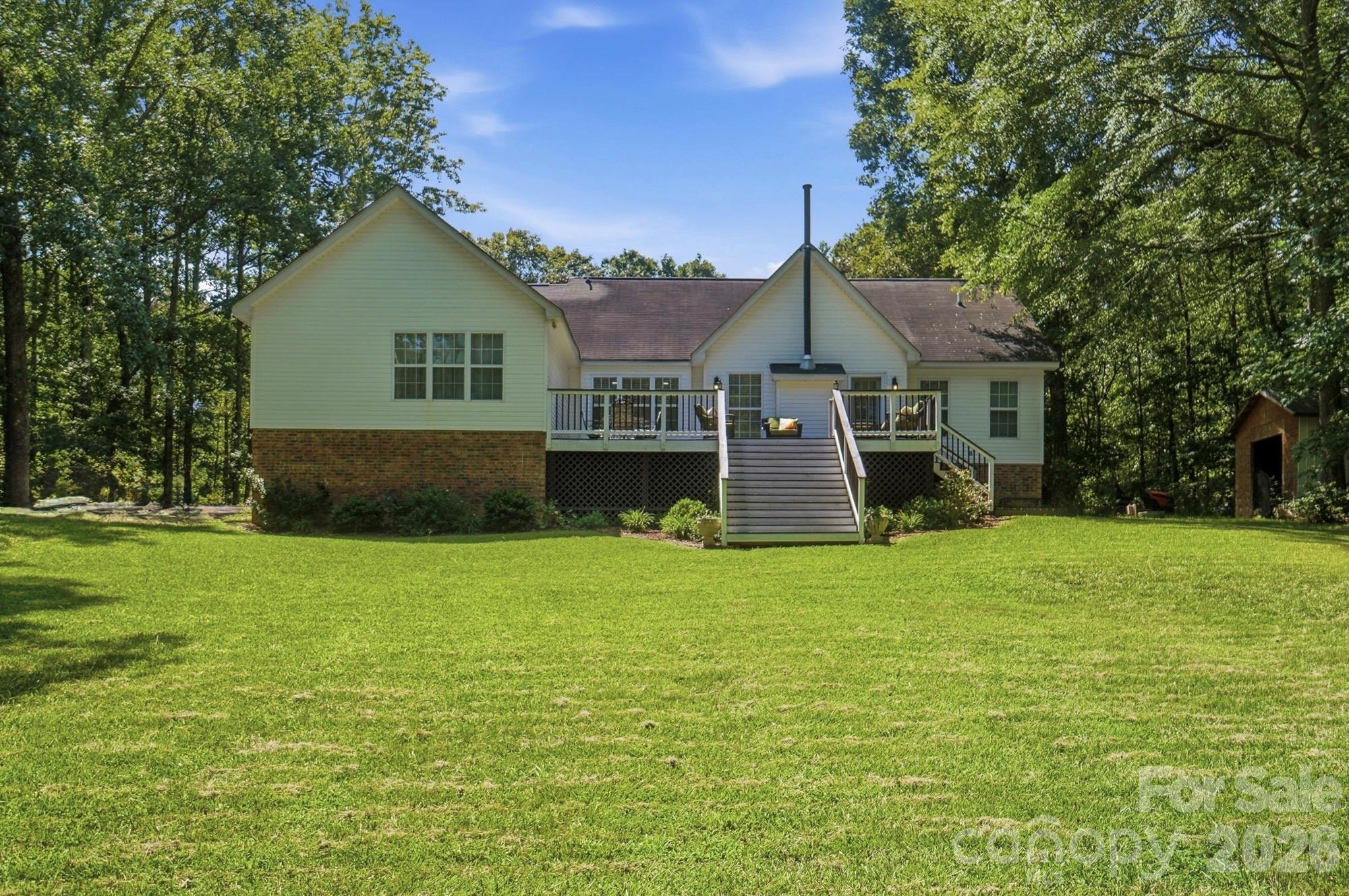 7003 S Providence Road Property Photo 45