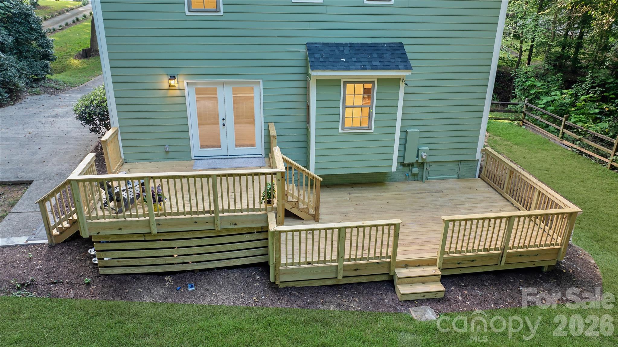 6316 Grove Park Boulevard Property Photo 2