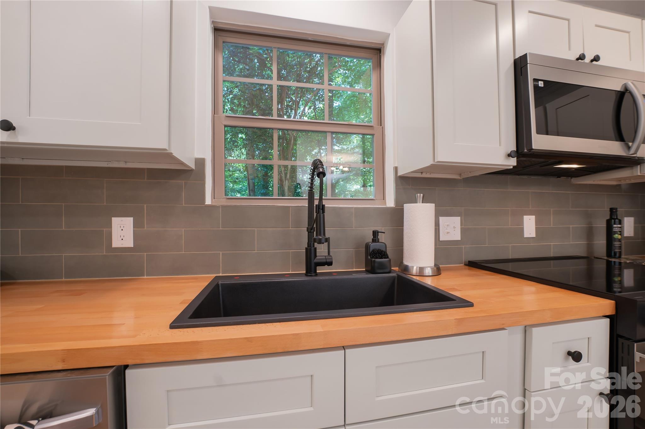 6316 Grove Park Boulevard Property Photo 19