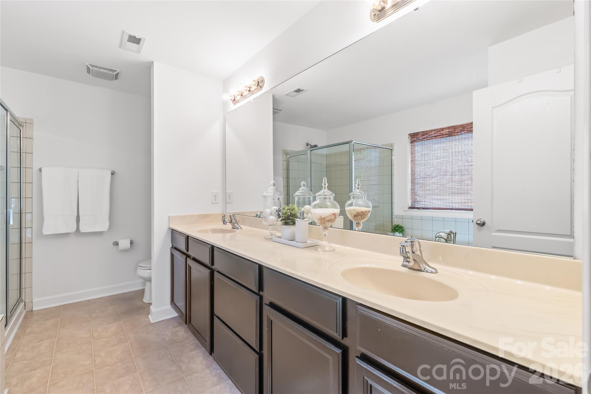 6404 Lanzerac Manor Drive Property Photo 23