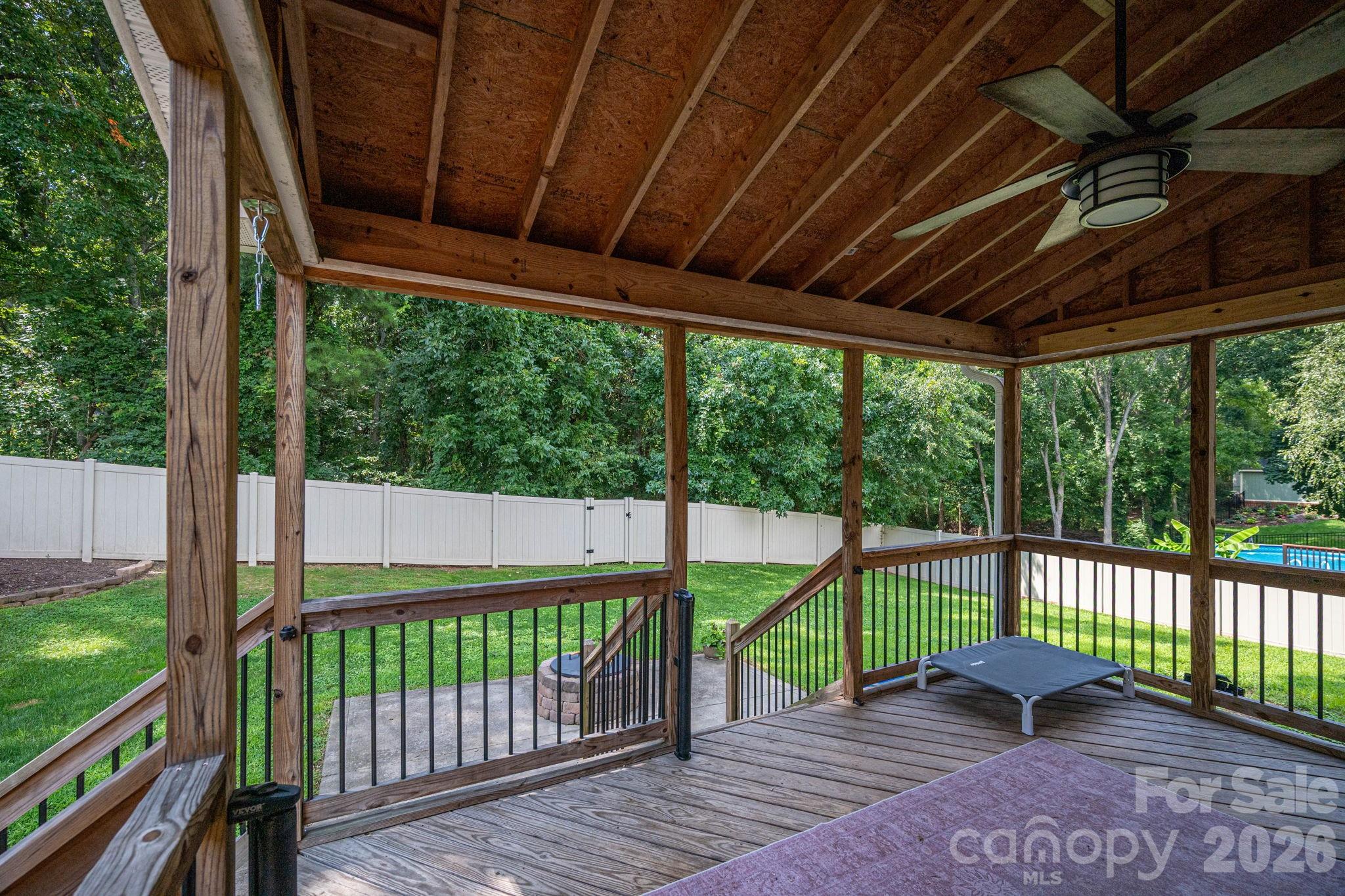 908 Carole Summey Drive Property Photo 5