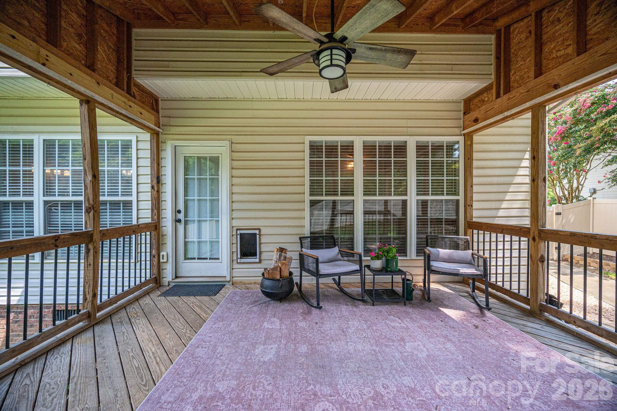 908 Carole Summey Drive Property Photo 13