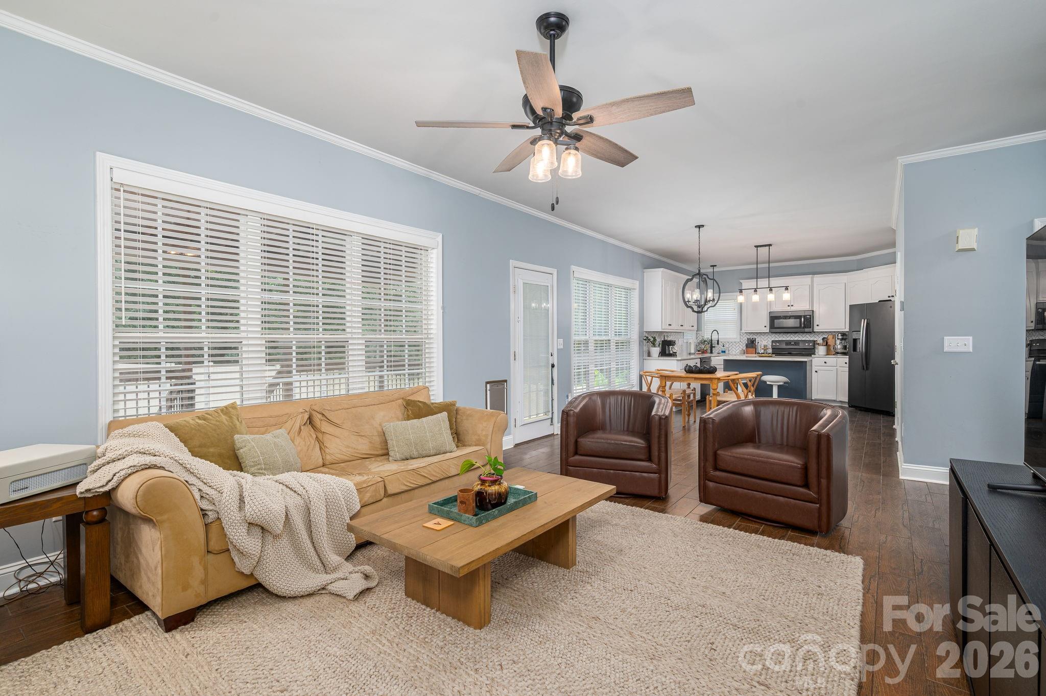 908 Carole Summey Drive Property Photo 17
