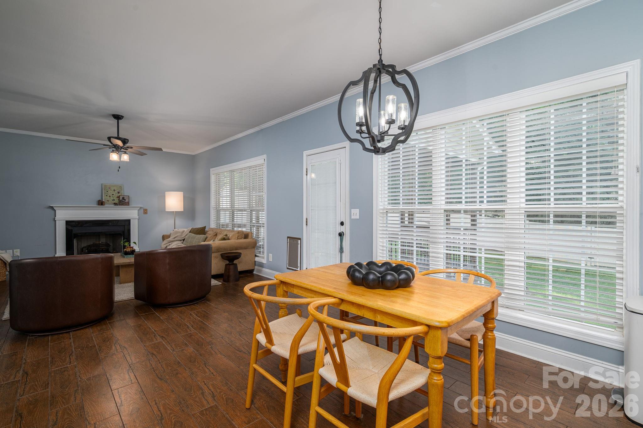 908 Carole Summey Drive Property Photo 21