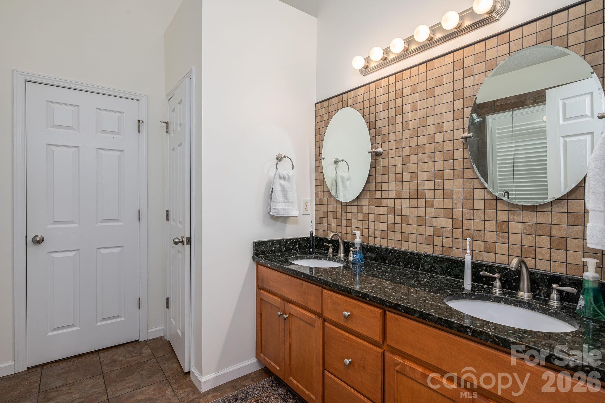 908 Carole Summey Drive Property Photo 45