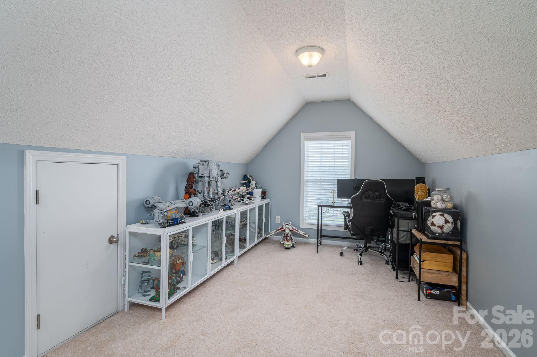 908 Carole Summey Drive Property Photo 46
