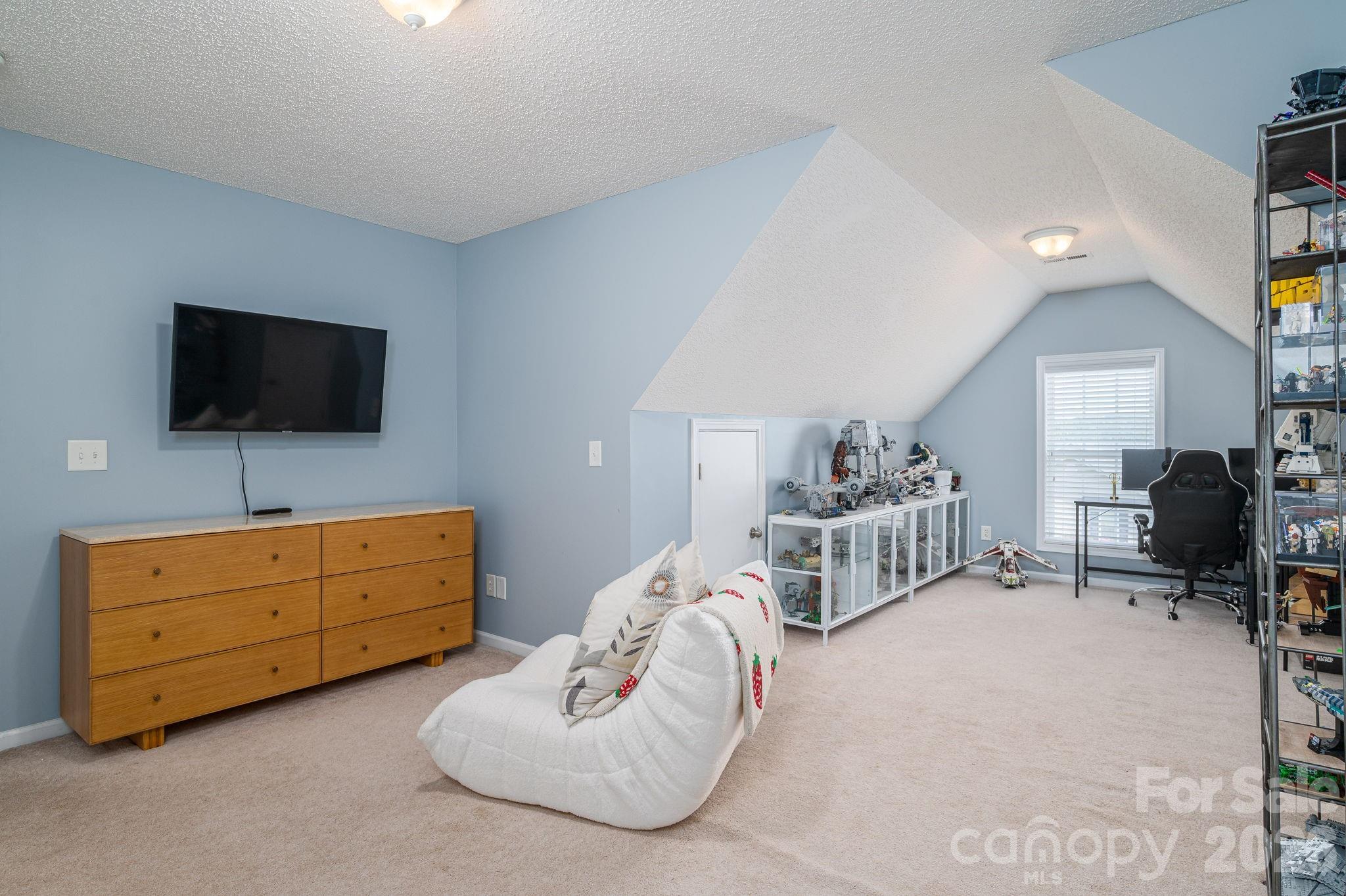908 Carole Summey Drive Property Photo 47