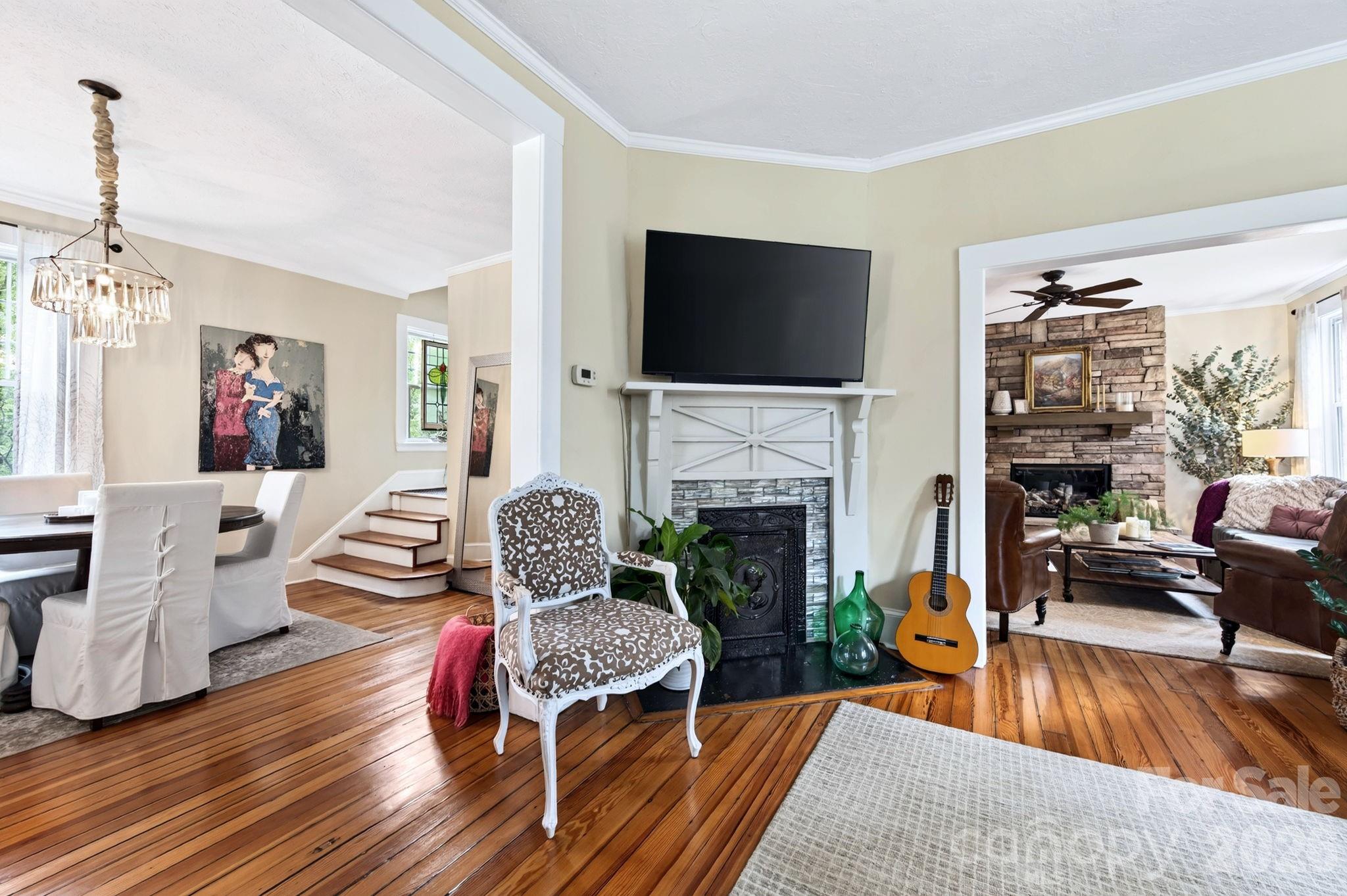 46 E Chestnut Street Property Photo 13