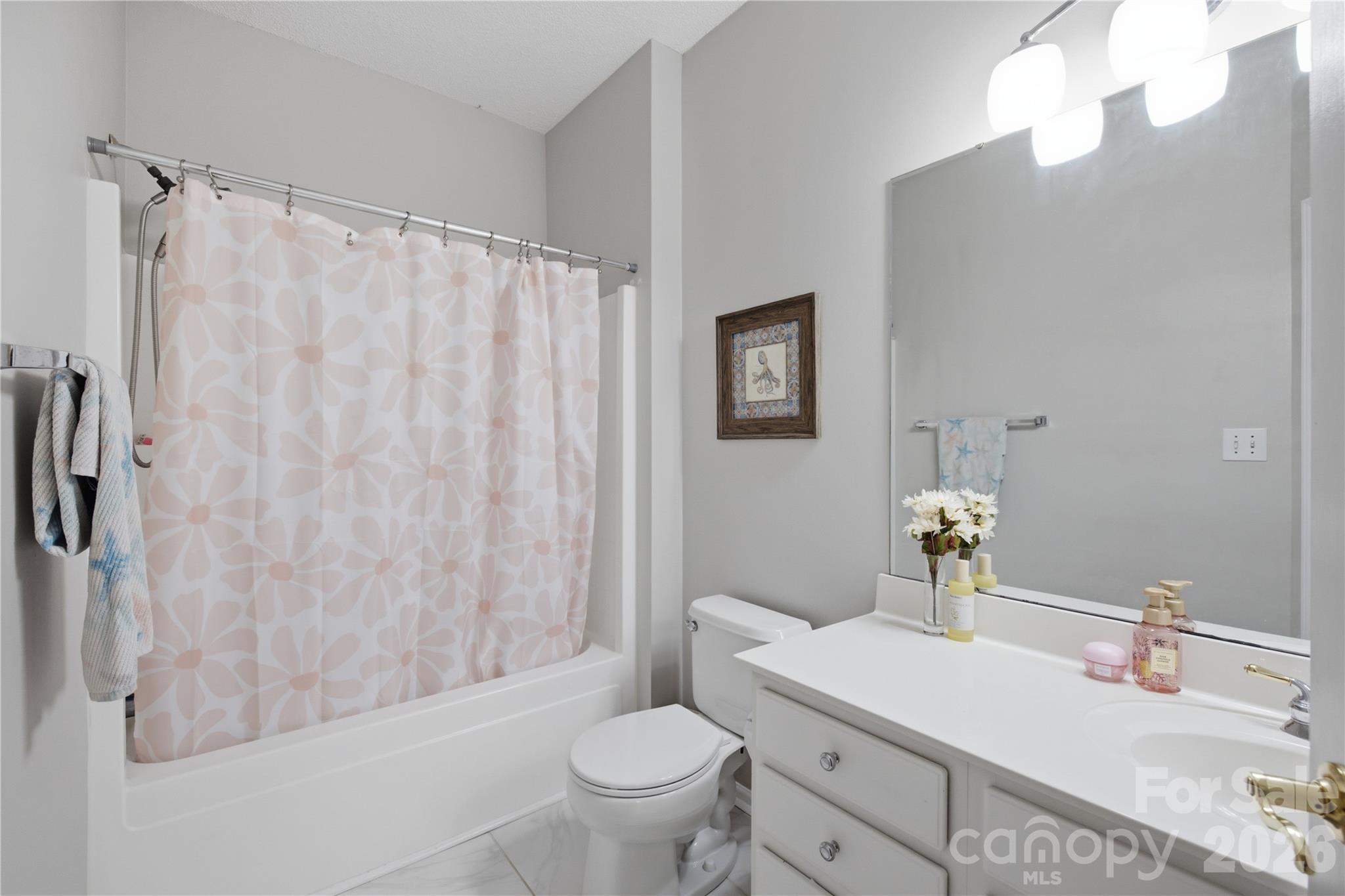 108 Summerbrook Lane Property Photo 18