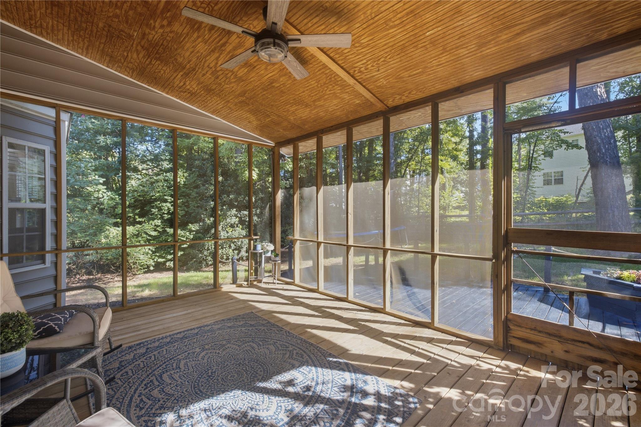 108 Summerbrook Lane Property Photo 20