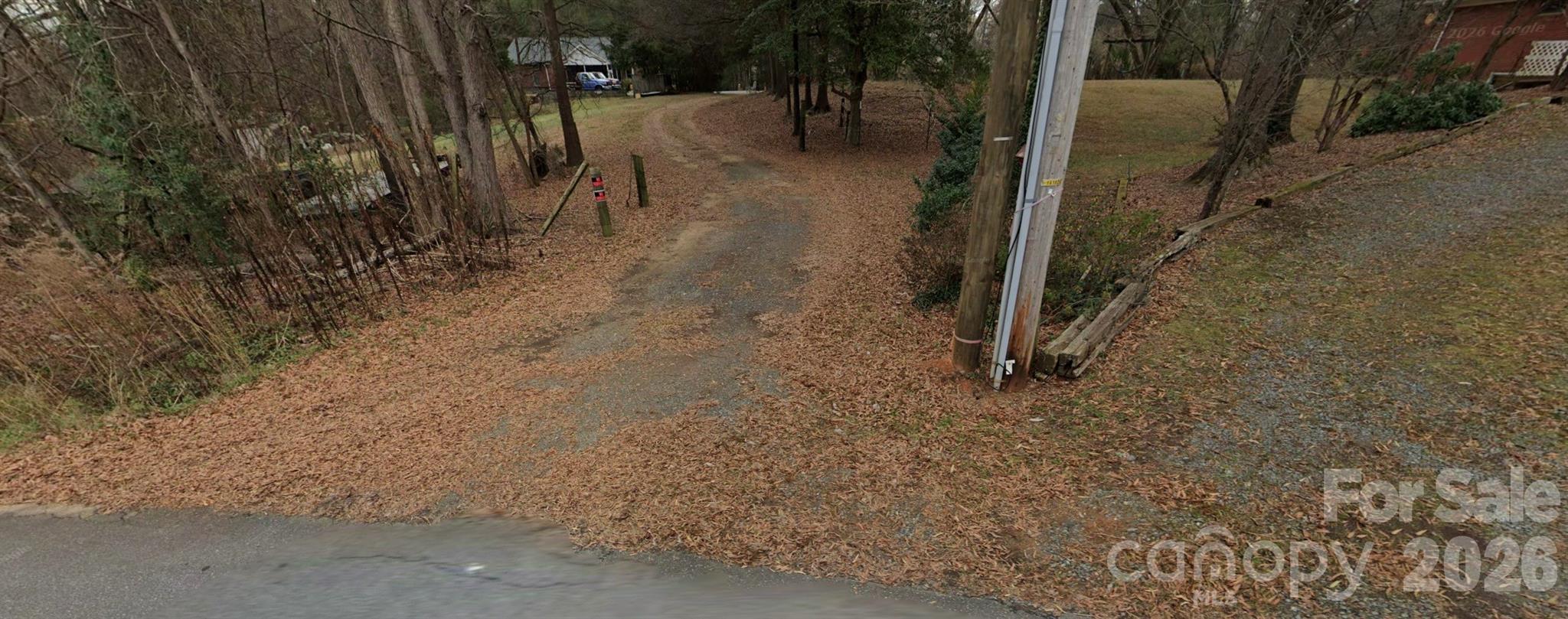 10325 Plaza Road Extension Property Photo 2