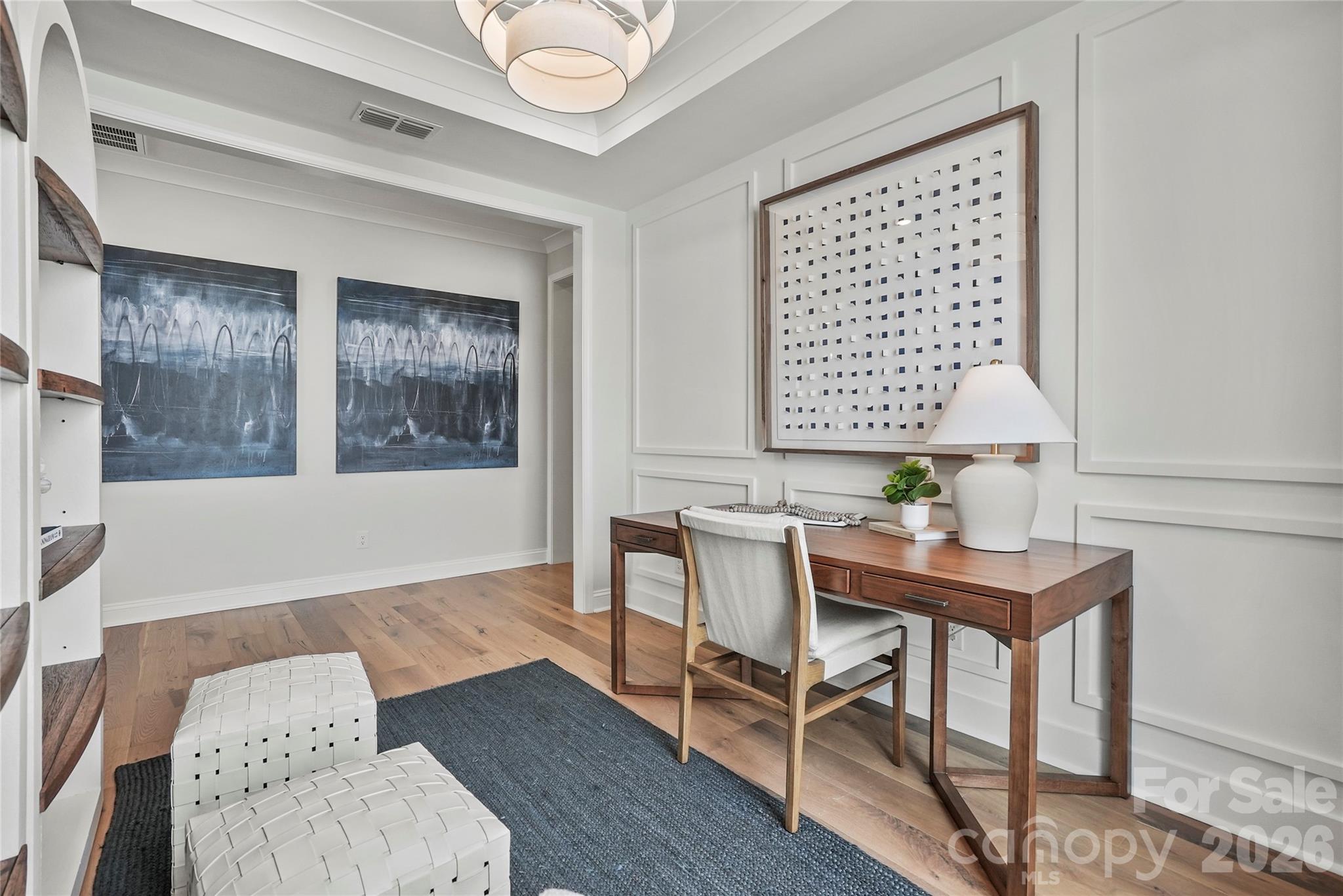 7512 Pedigree Circle Property Photo 4