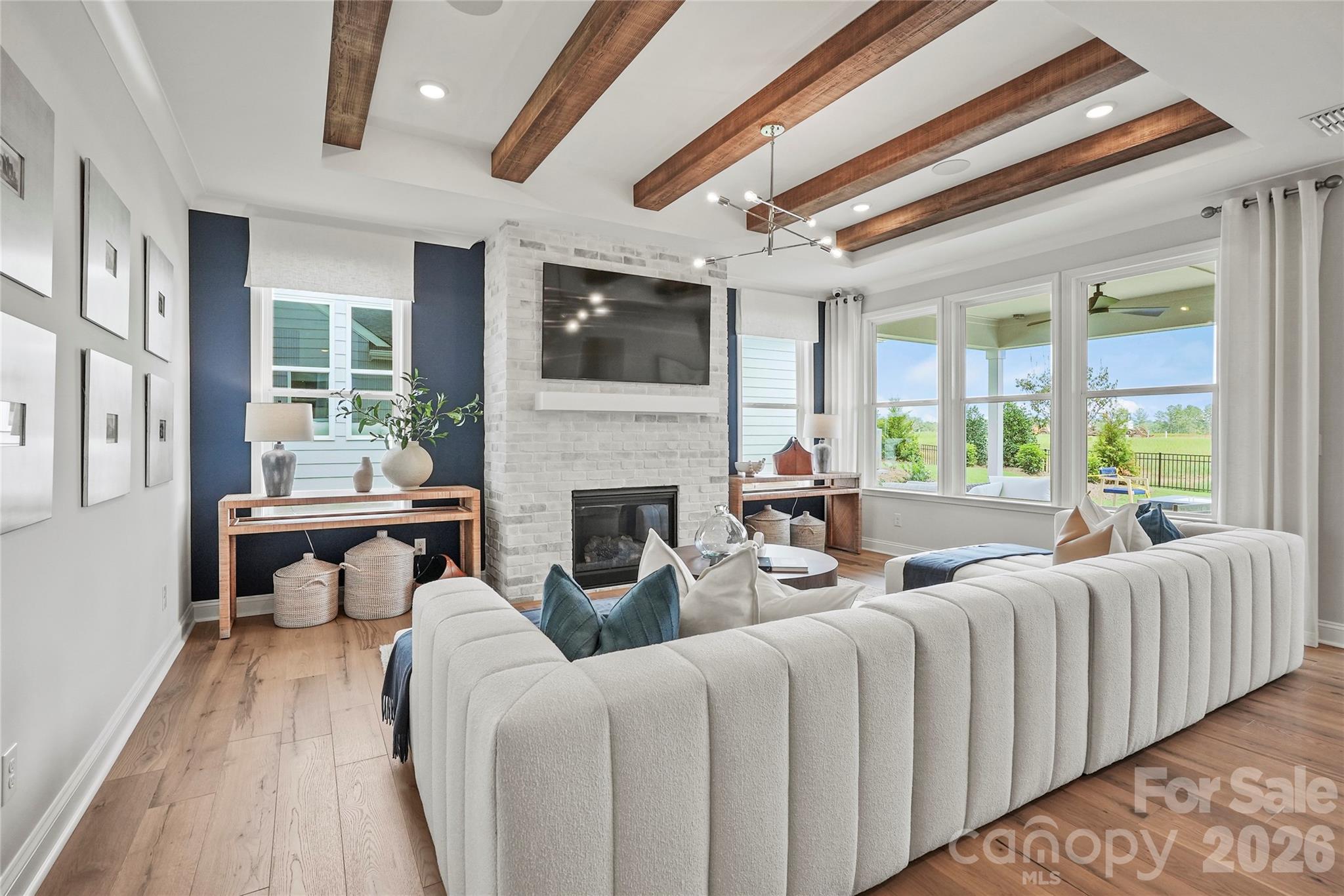 7512 Pedigree Circle Property Photo 8