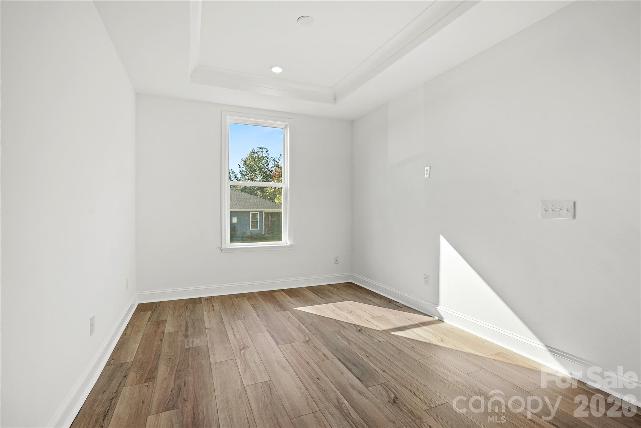 7512 Pedigree Circle Property Photo 8