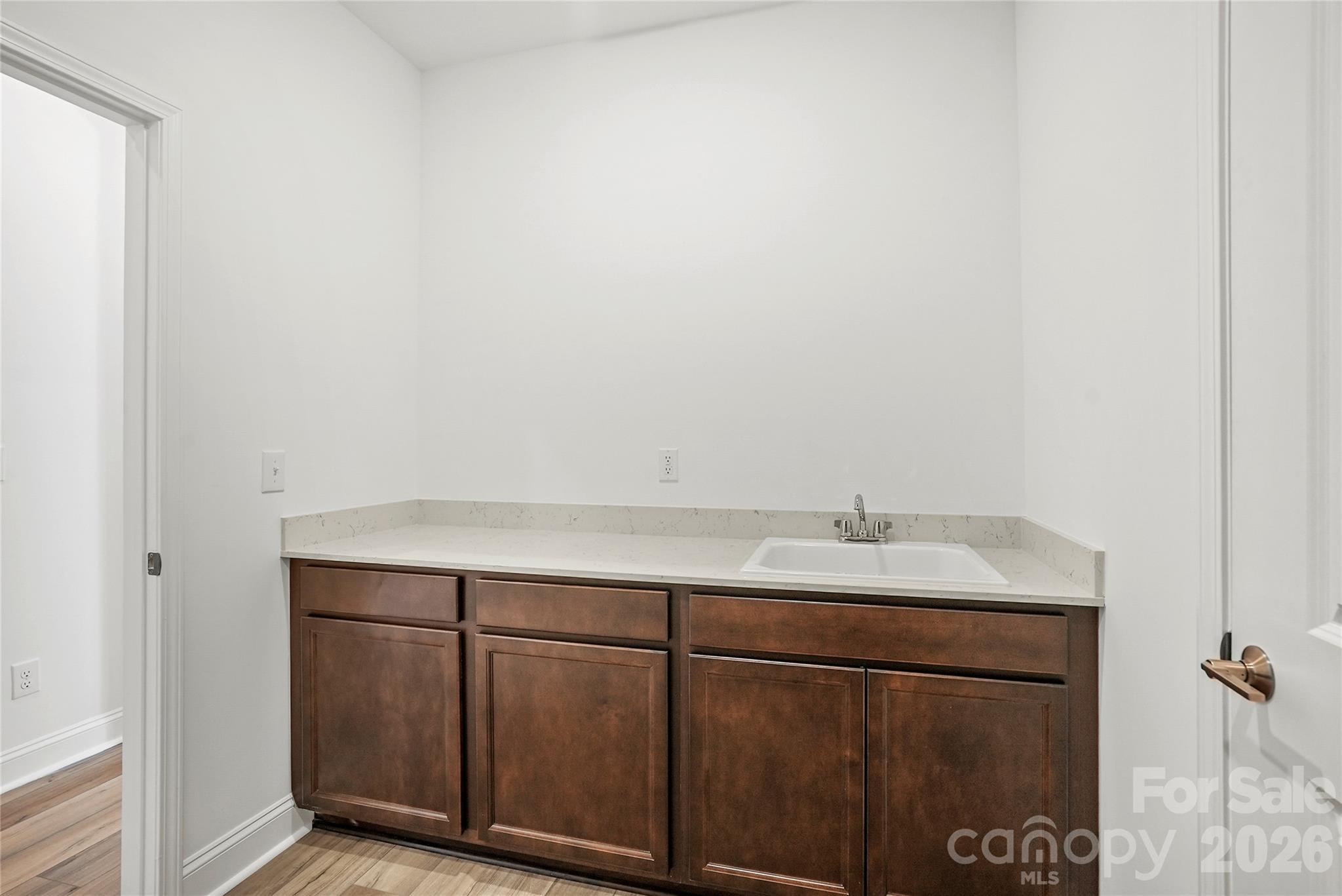 7512 Pedigree Circle Property Photo 10