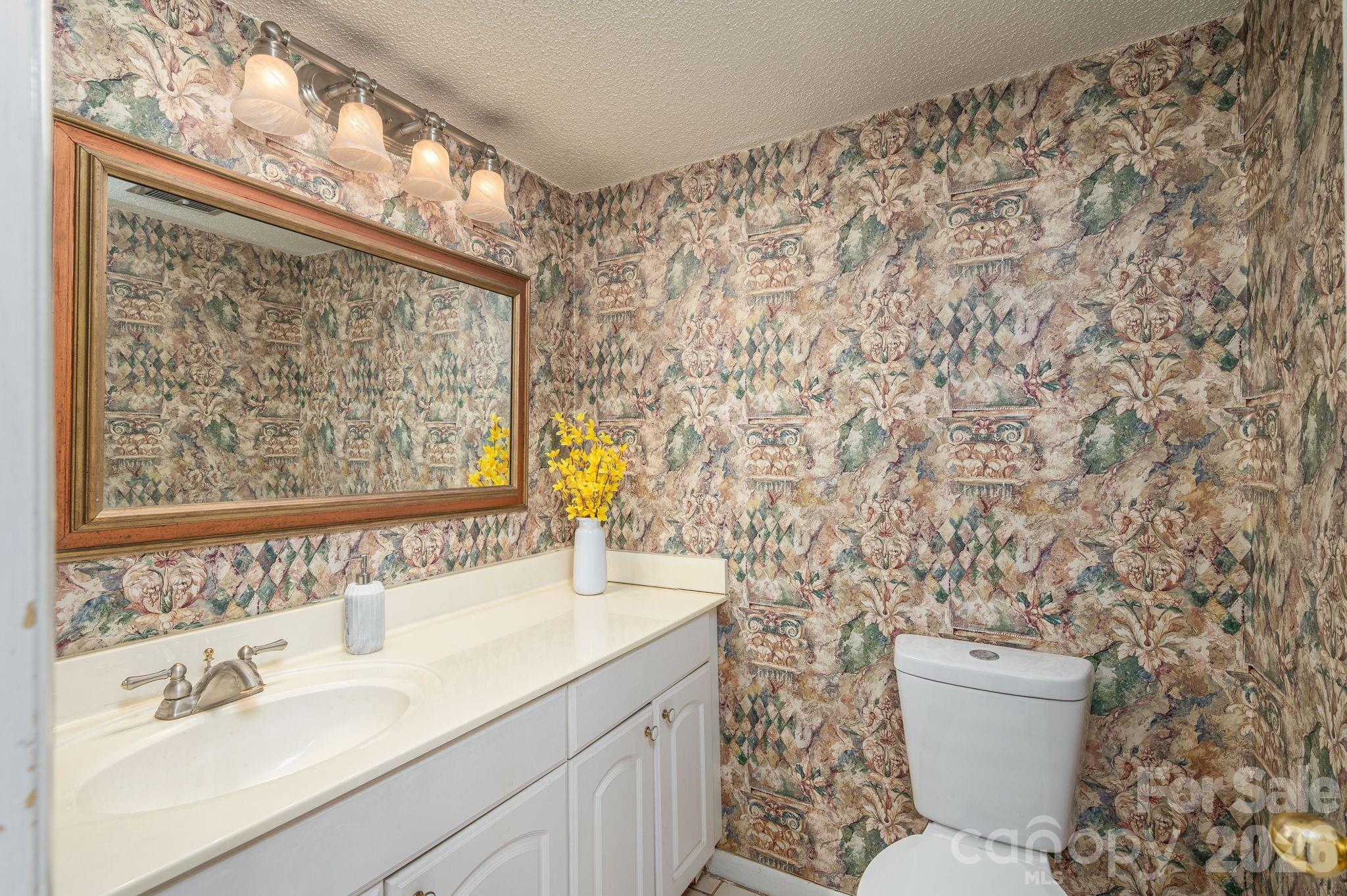 182 Riverview Terrace Property Photo 6