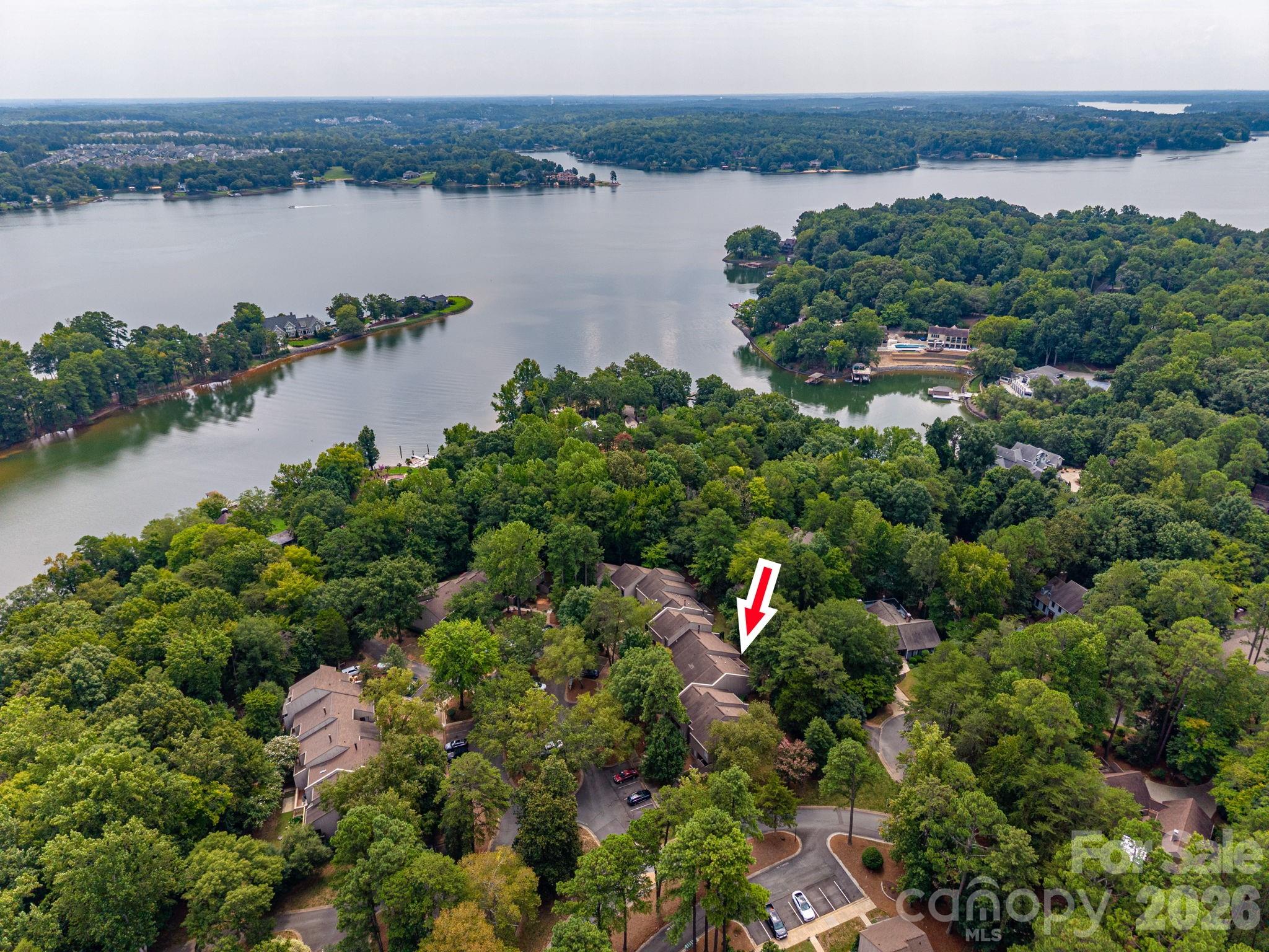 182 Riverview Terrace Property Photo 8