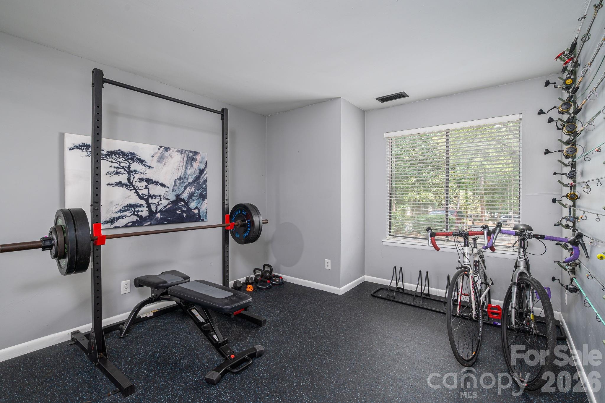 182 Riverview Terrace Property Photo 10