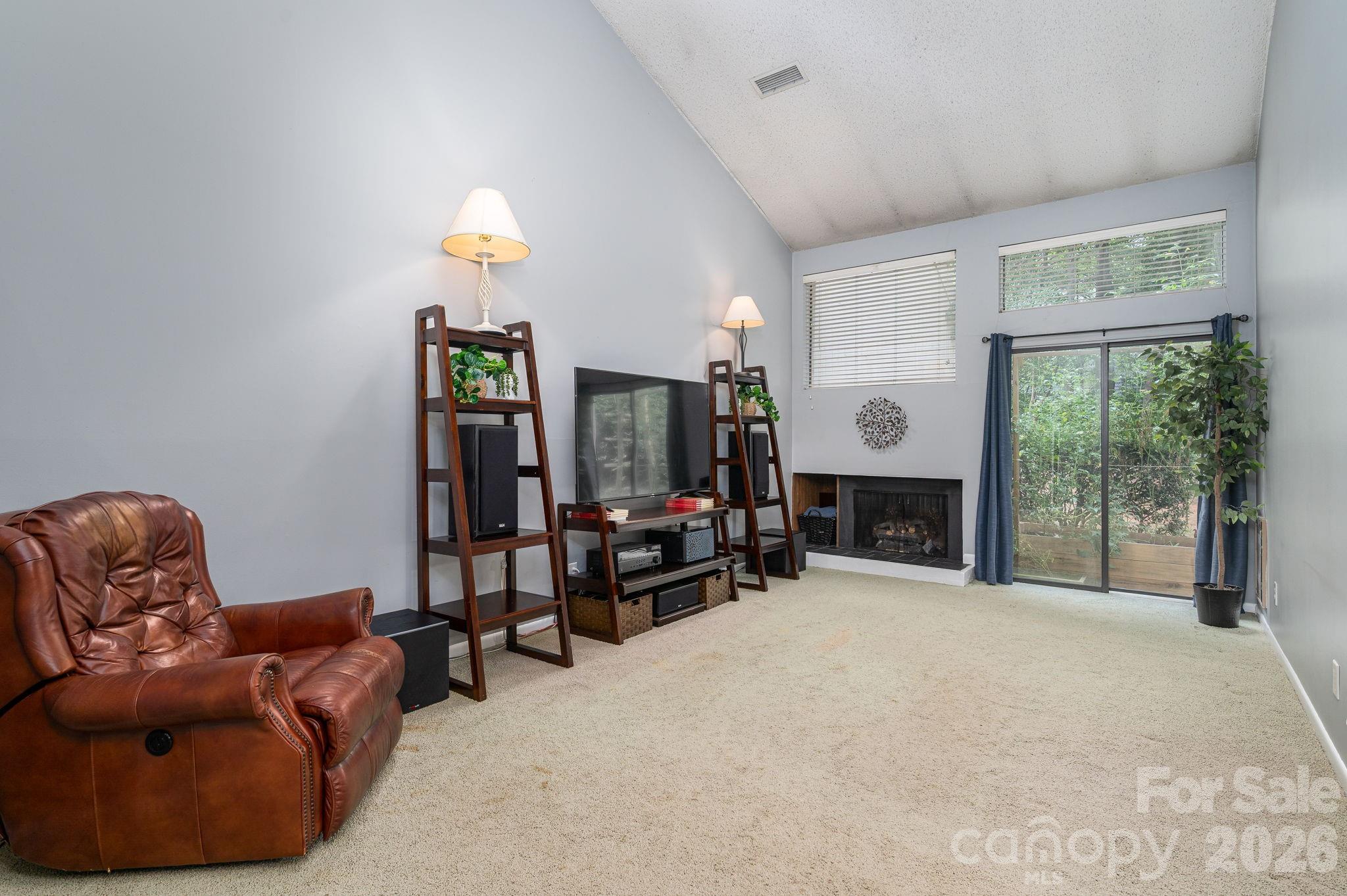 182 Riverview Terrace Property Photo 11