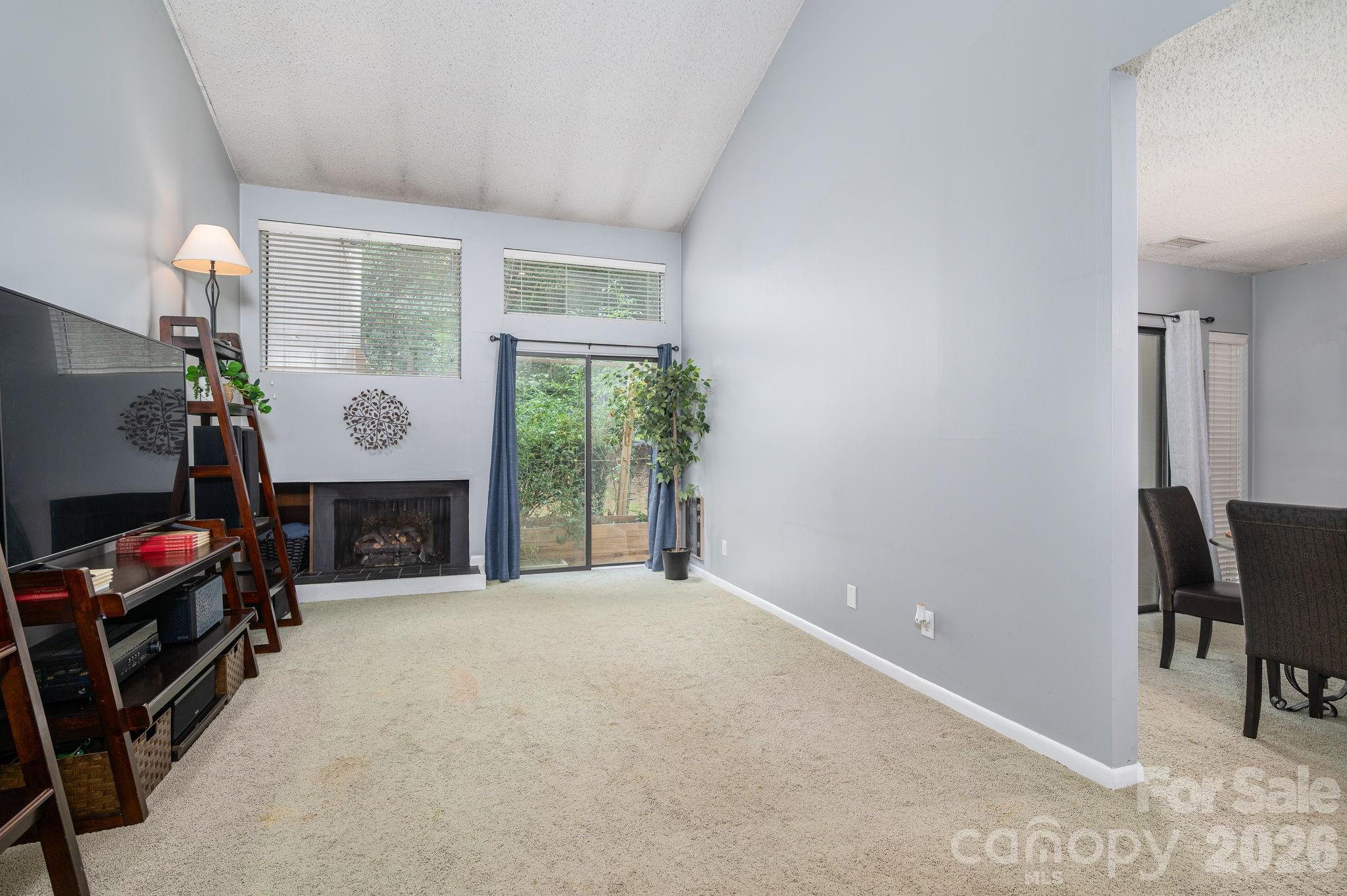 182 Riverview Terrace Property Photo 13