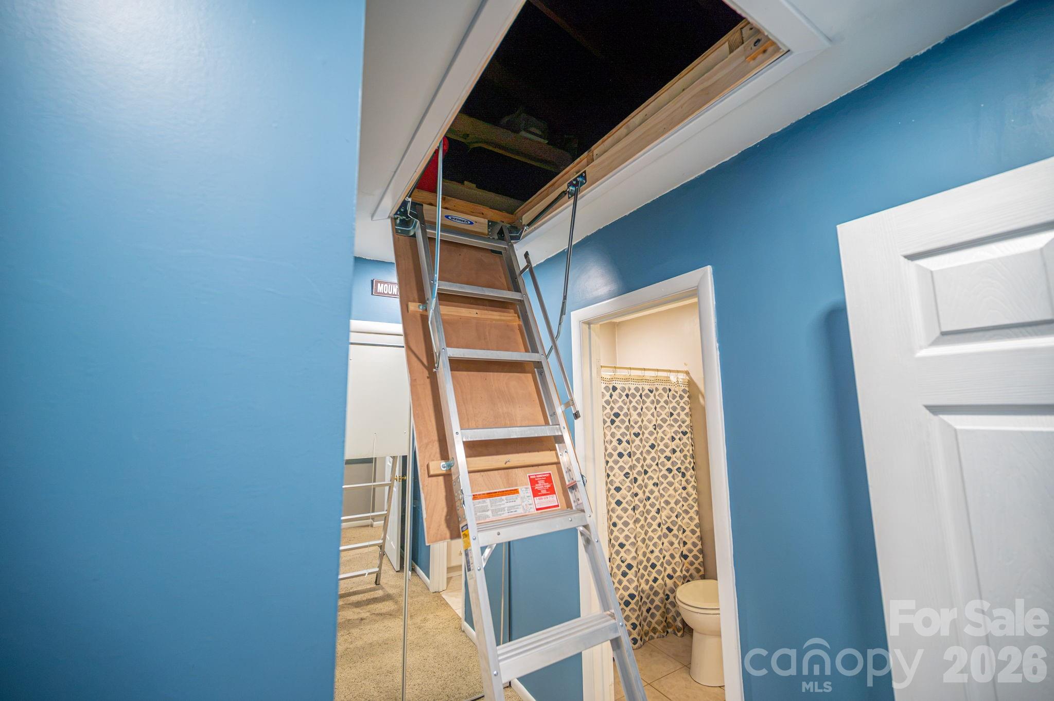 182 Riverview Terrace Property Photo 23