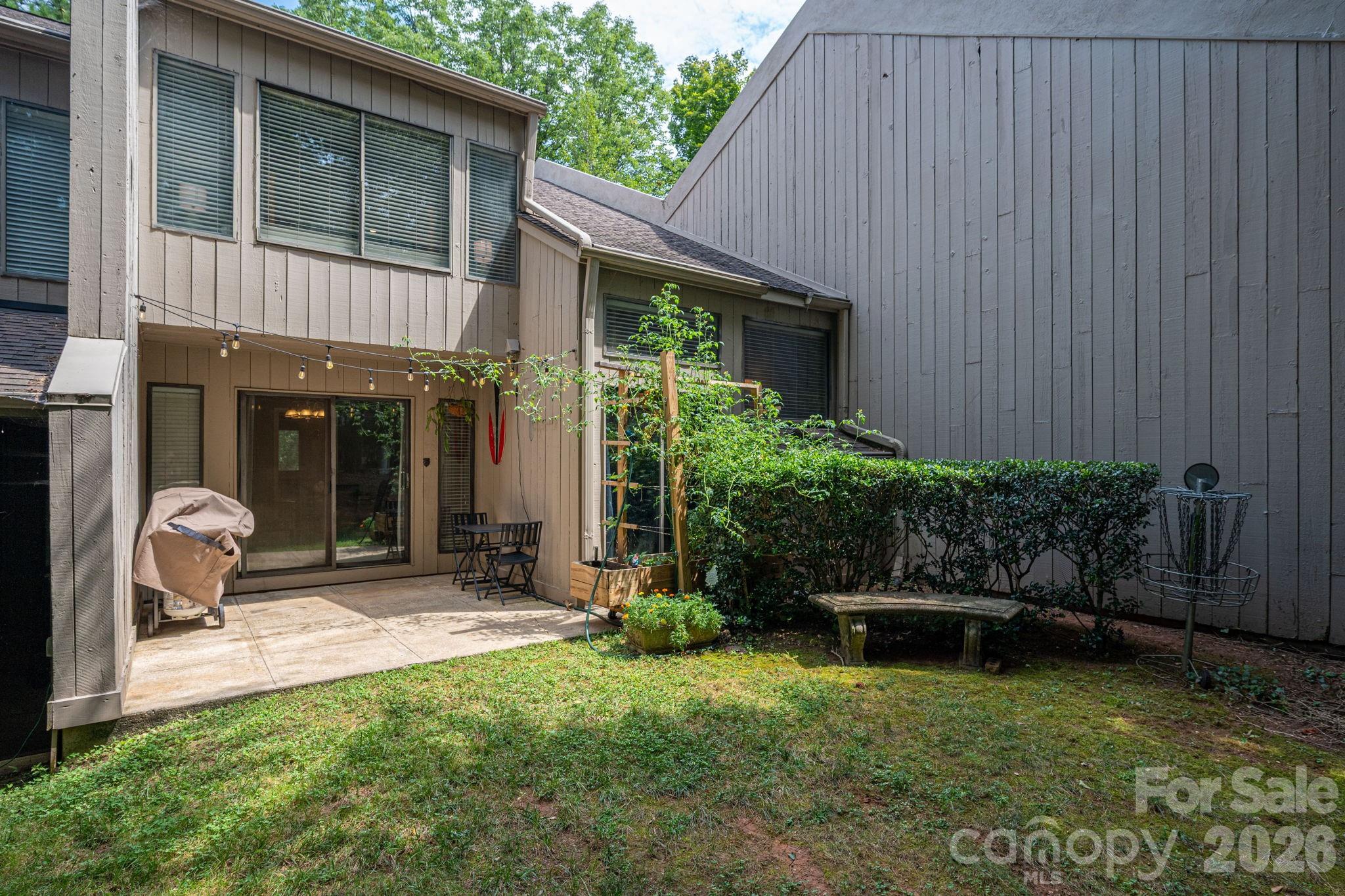 182 Riverview Terrace Property Photo 25