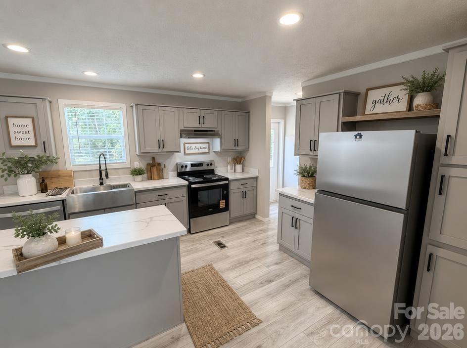 2765 Piney Road Property Photo 4
