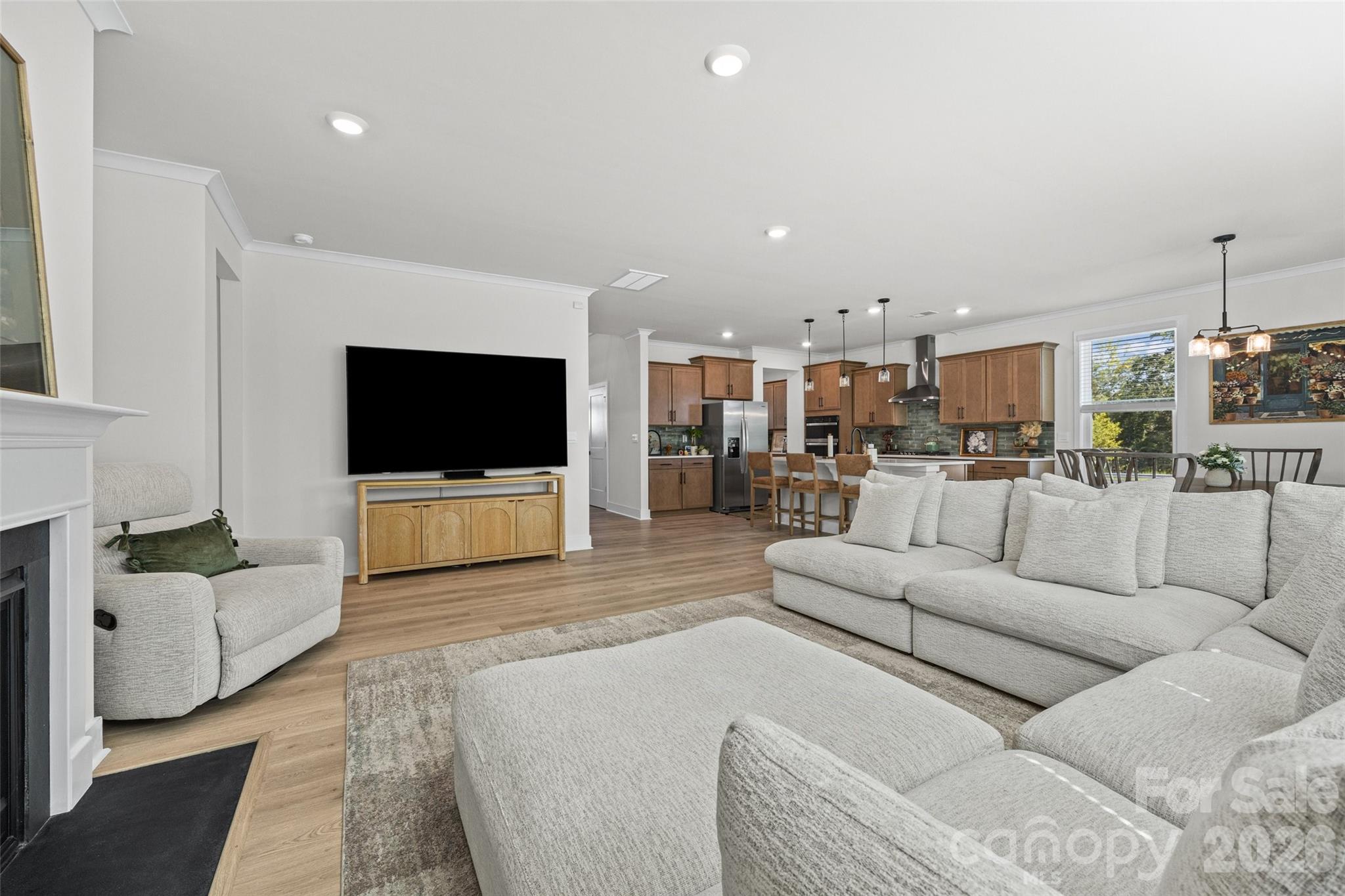213 Miramar Drive Property Photo 12