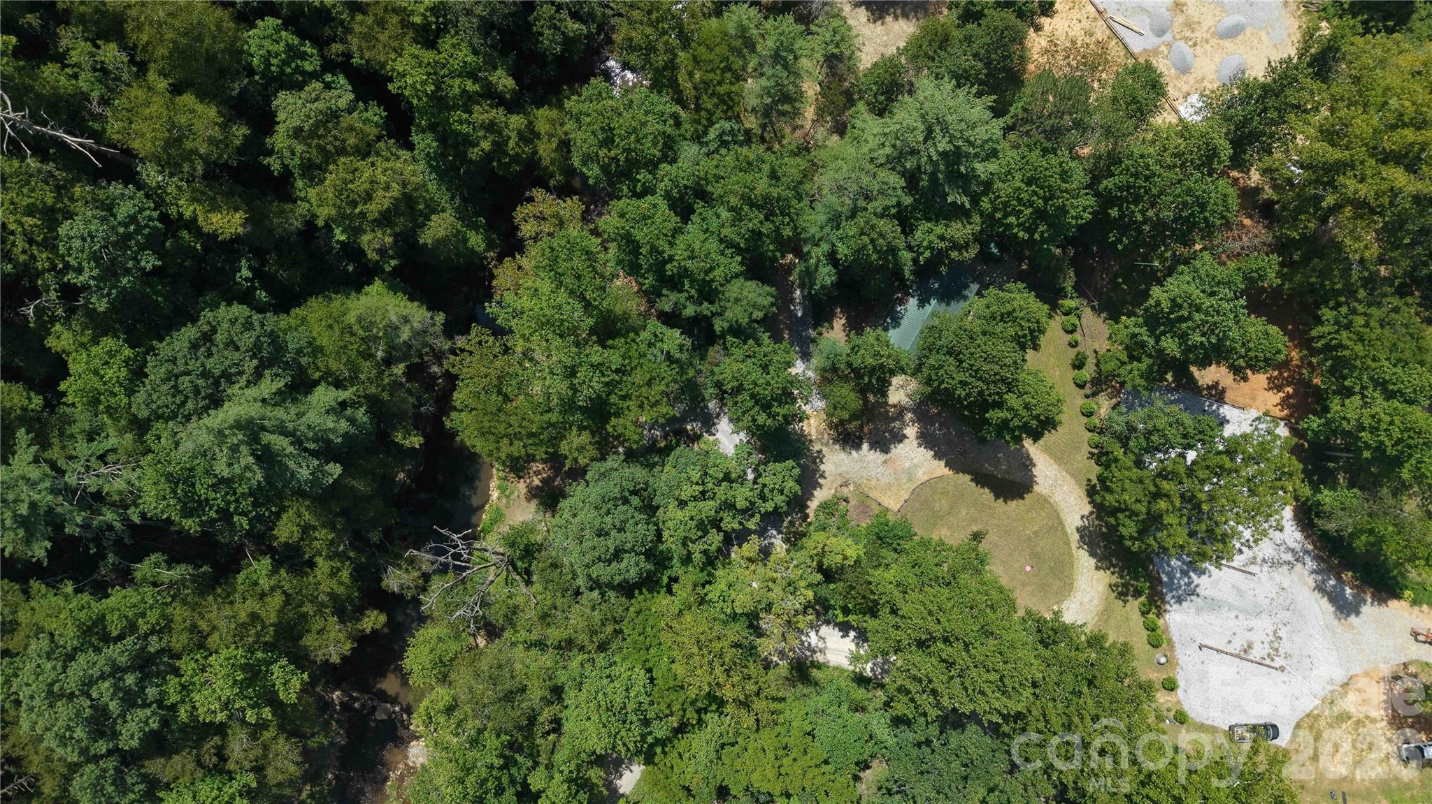 1363 Armstrong Creek Road Property Photo 3