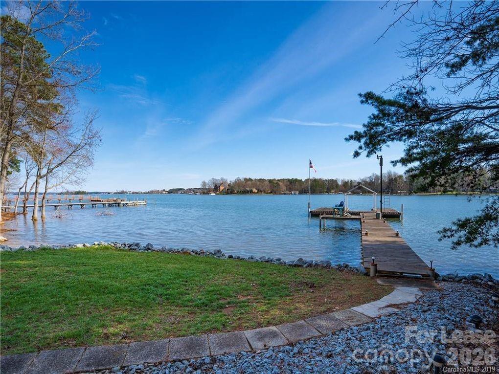 8502 Pine Lake Road Property Photo 1