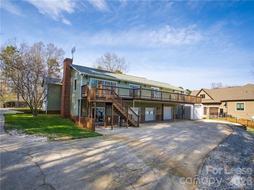 8502 Pine Lake Road Property Photo 3