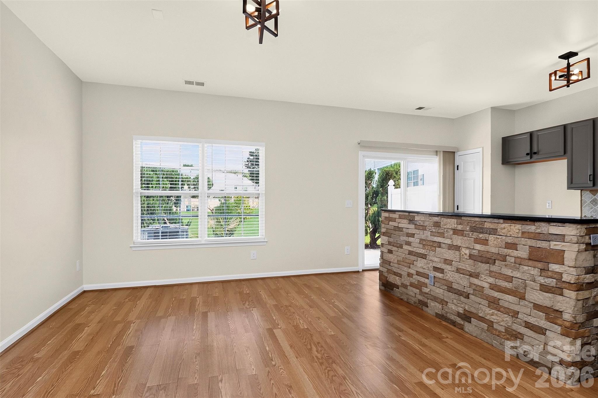 12028 Stratfield Place Circle Property Photo 9