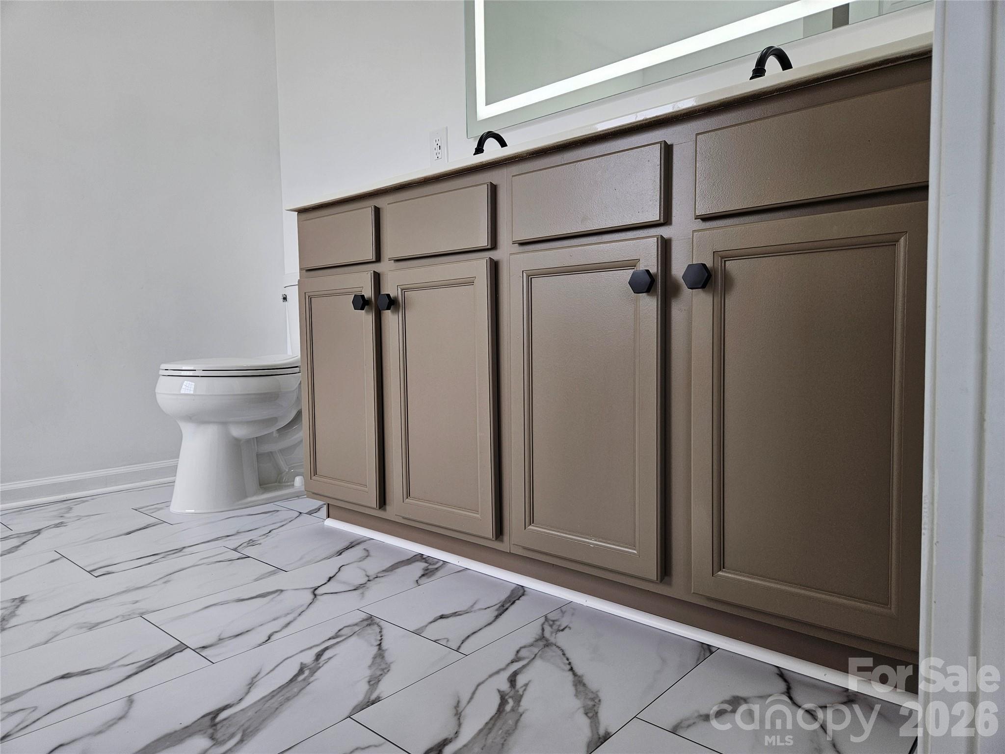 12028 Stratfield Place Circle Property Photo 23