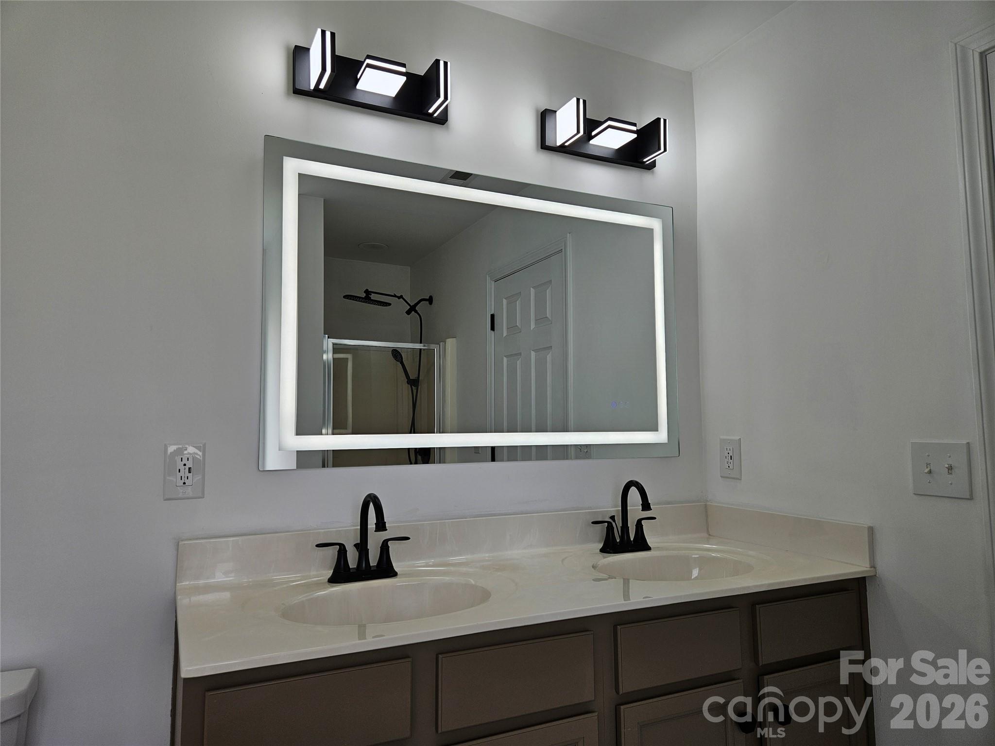 12028 Stratfield Place Circle Property Photo 24