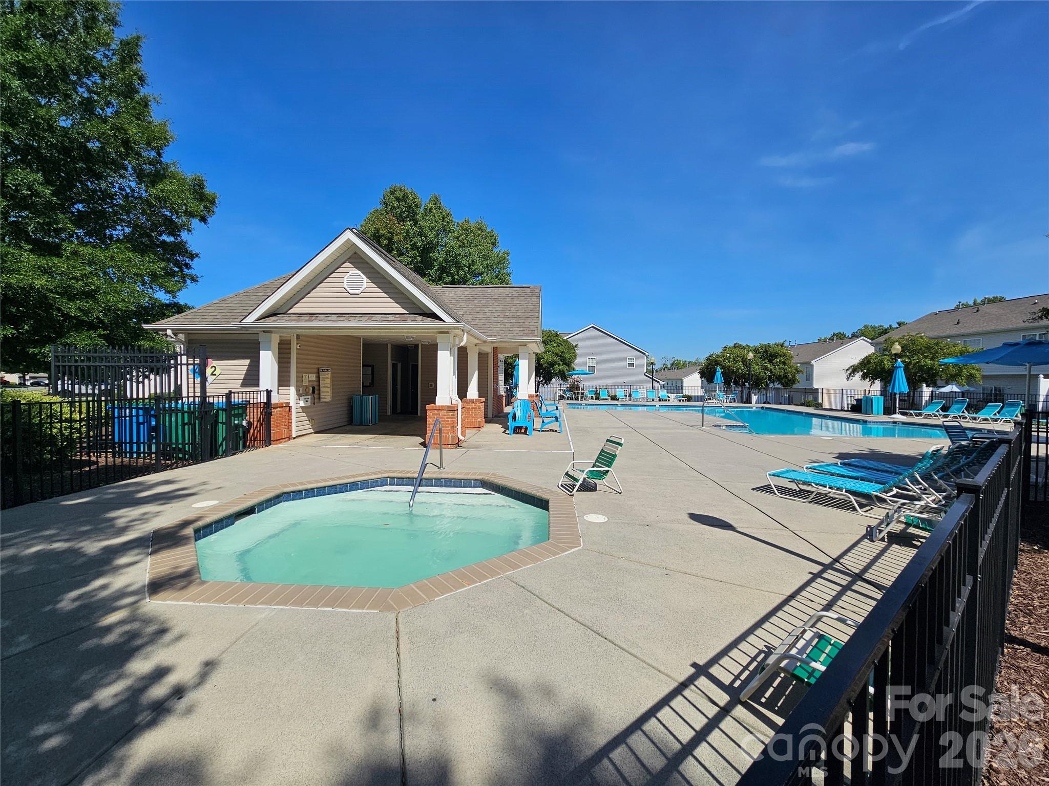12028 Stratfield Place Circle Property Photo 41