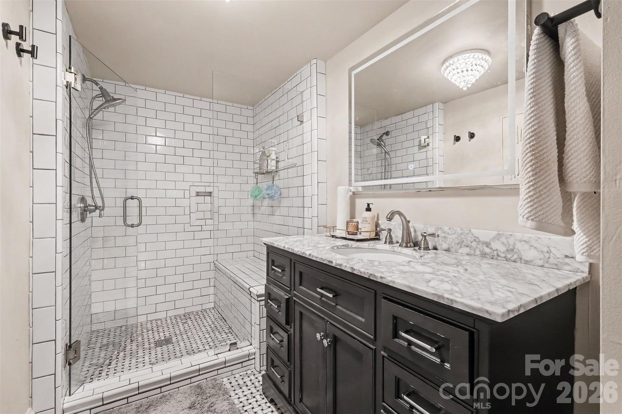 3330 Benard Avenue Property Photo 21