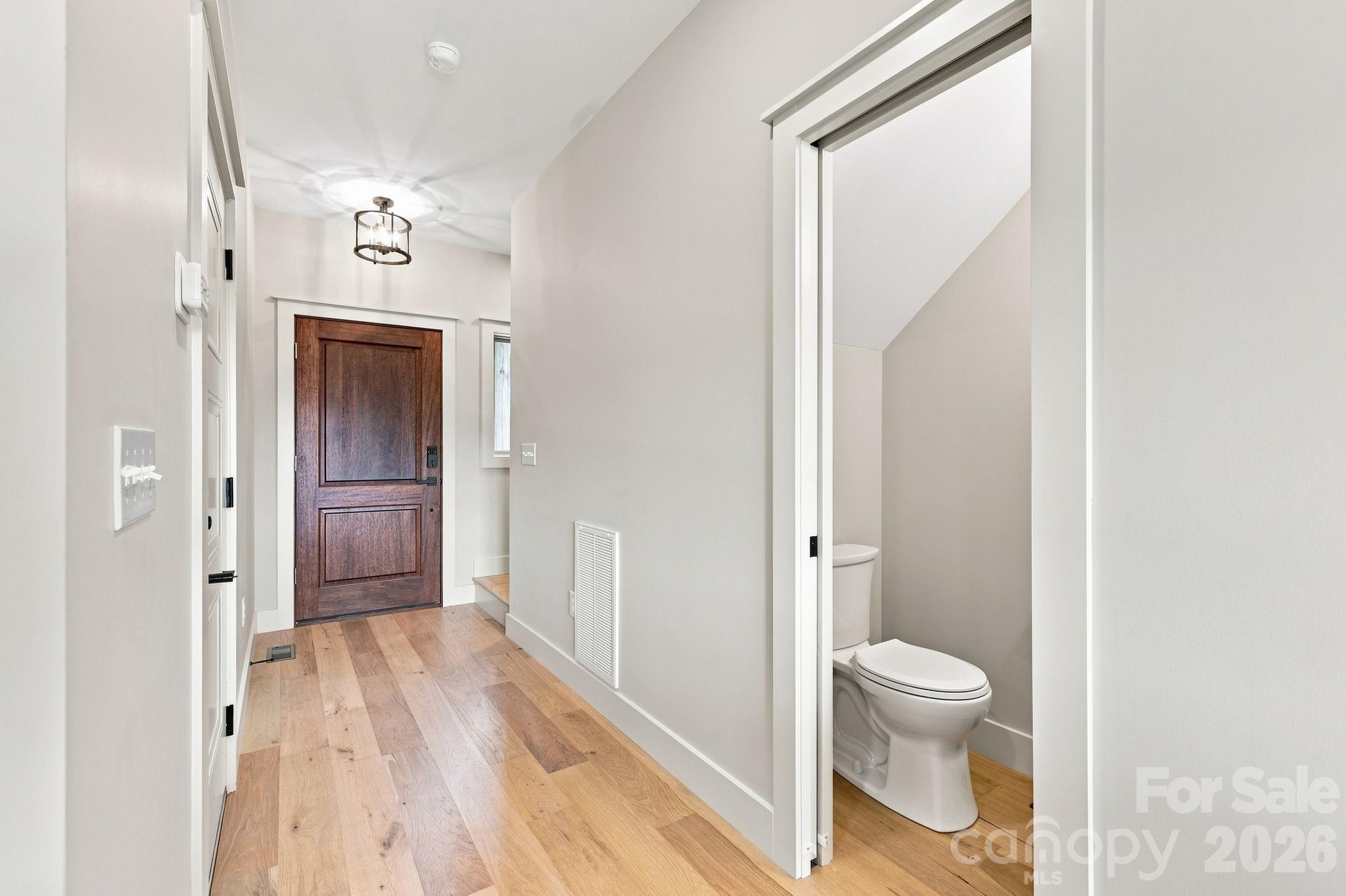 128 Chepstow Place Property Photo 9