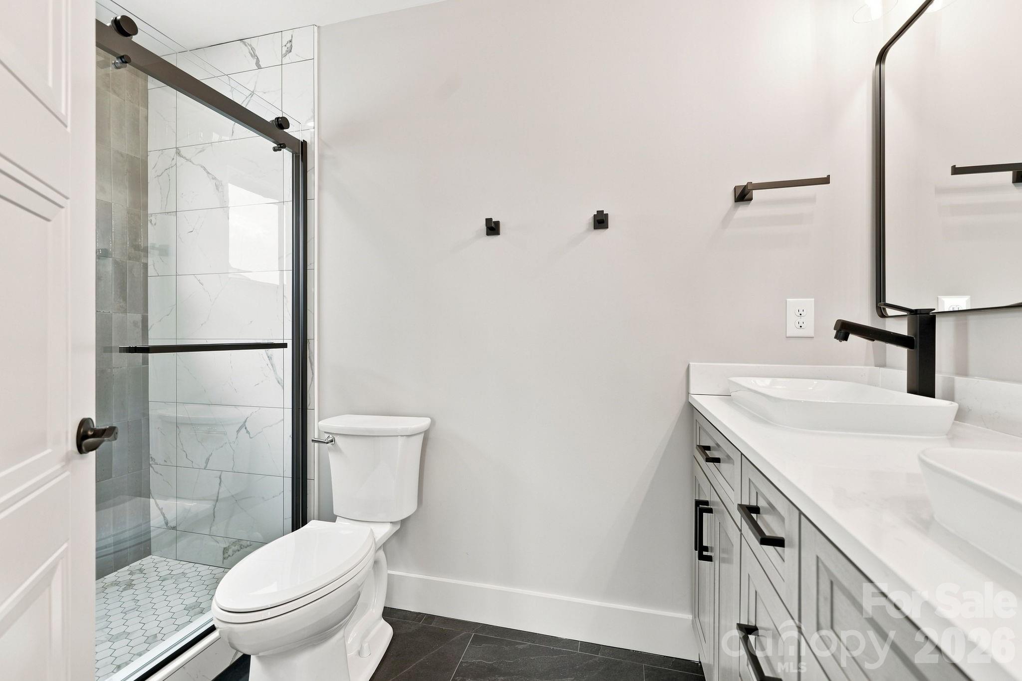 128 Chepstow Place Property Photo 15